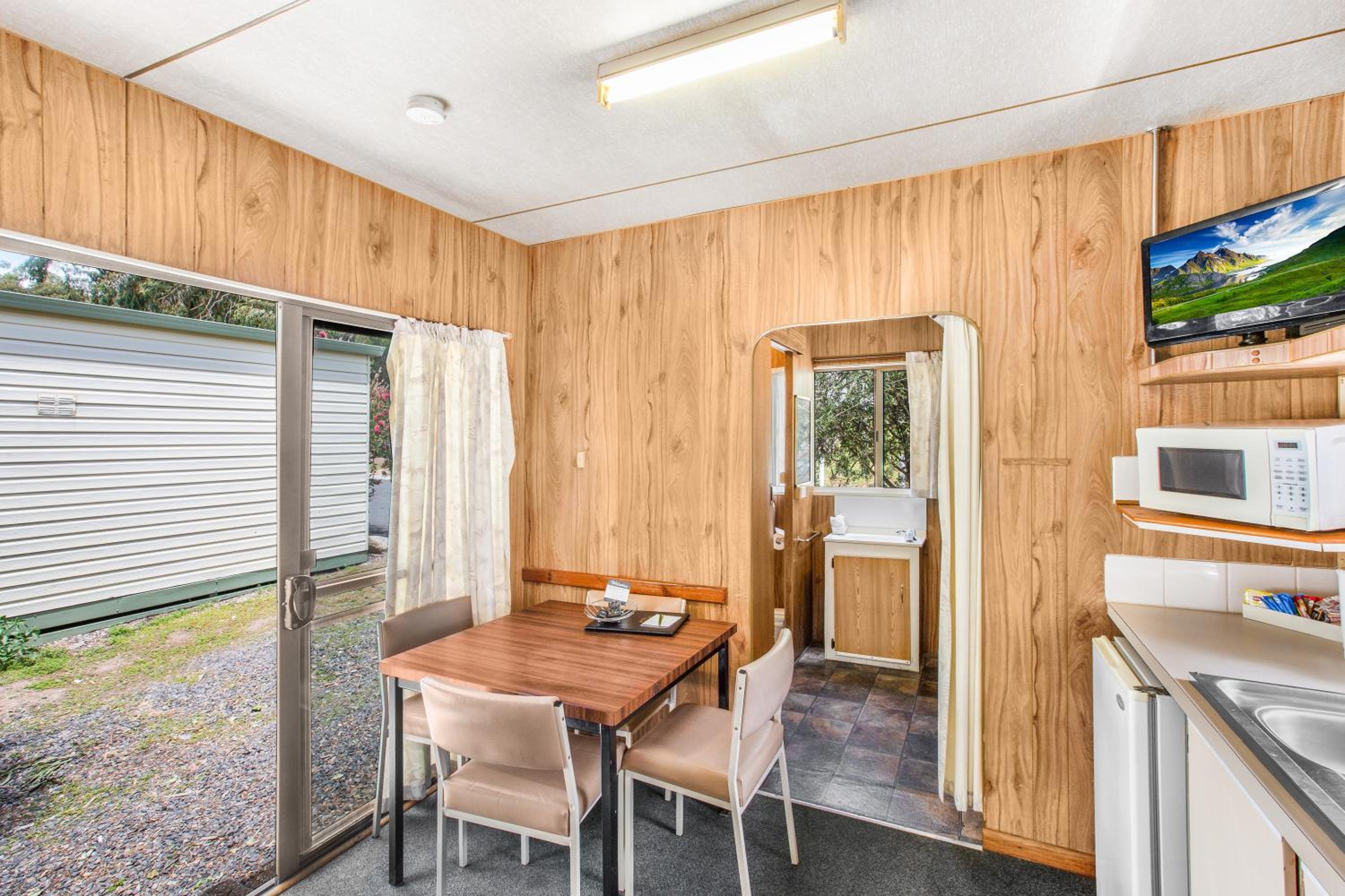 Breeze Holiday Parks - Halls Gap