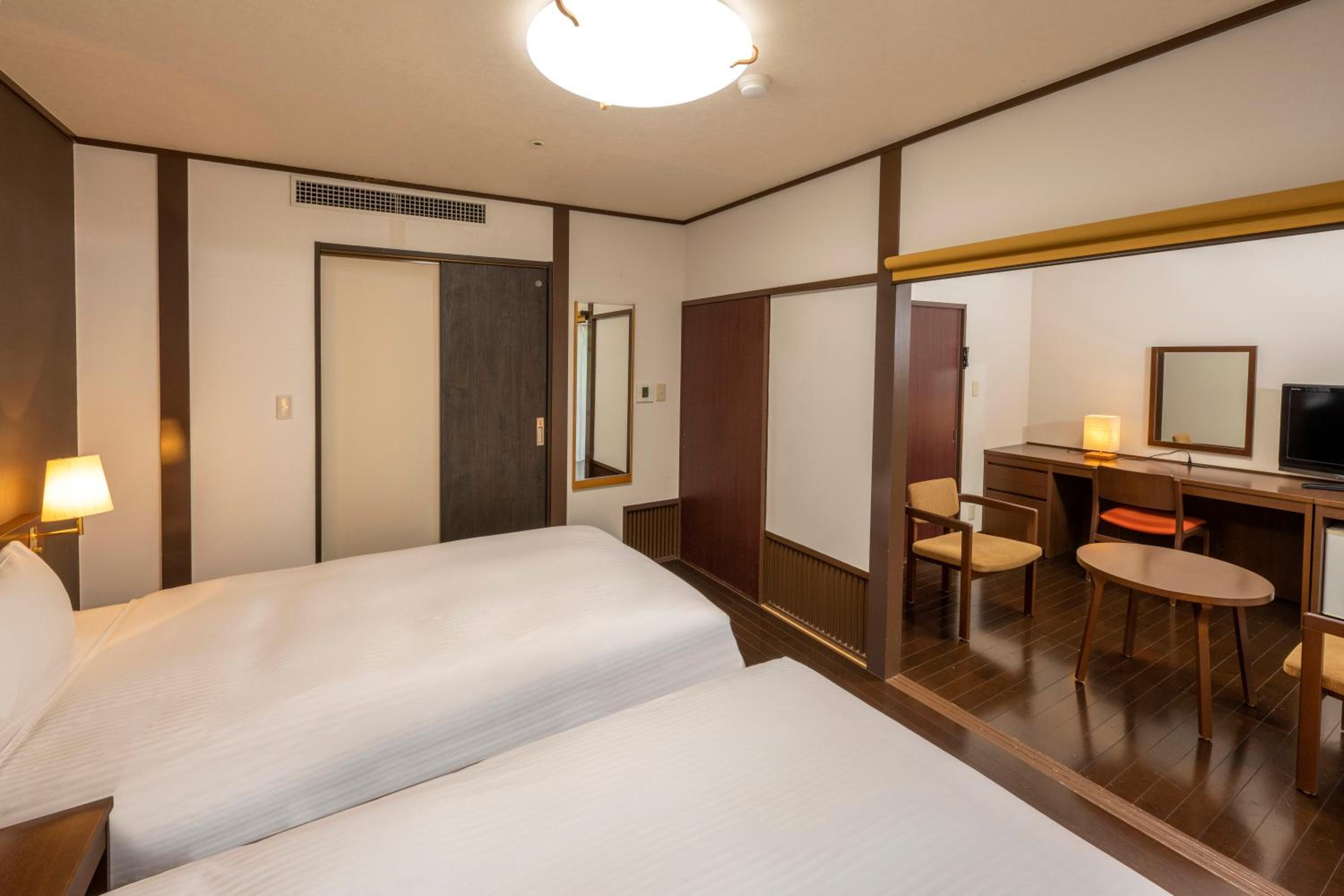 KAMENOI HOTEL Kamogawa