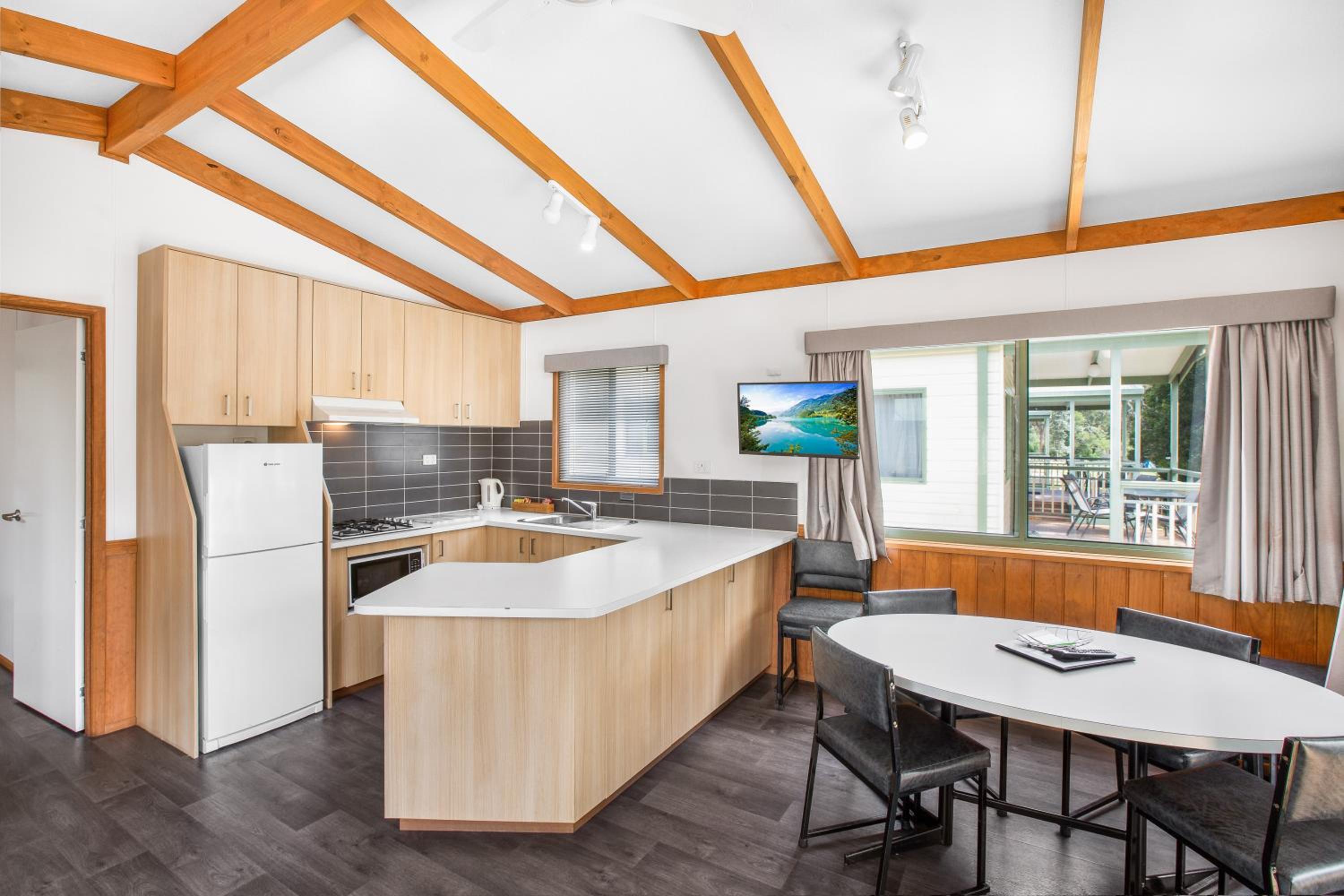 Breeze Holiday Parks - Halls Gap