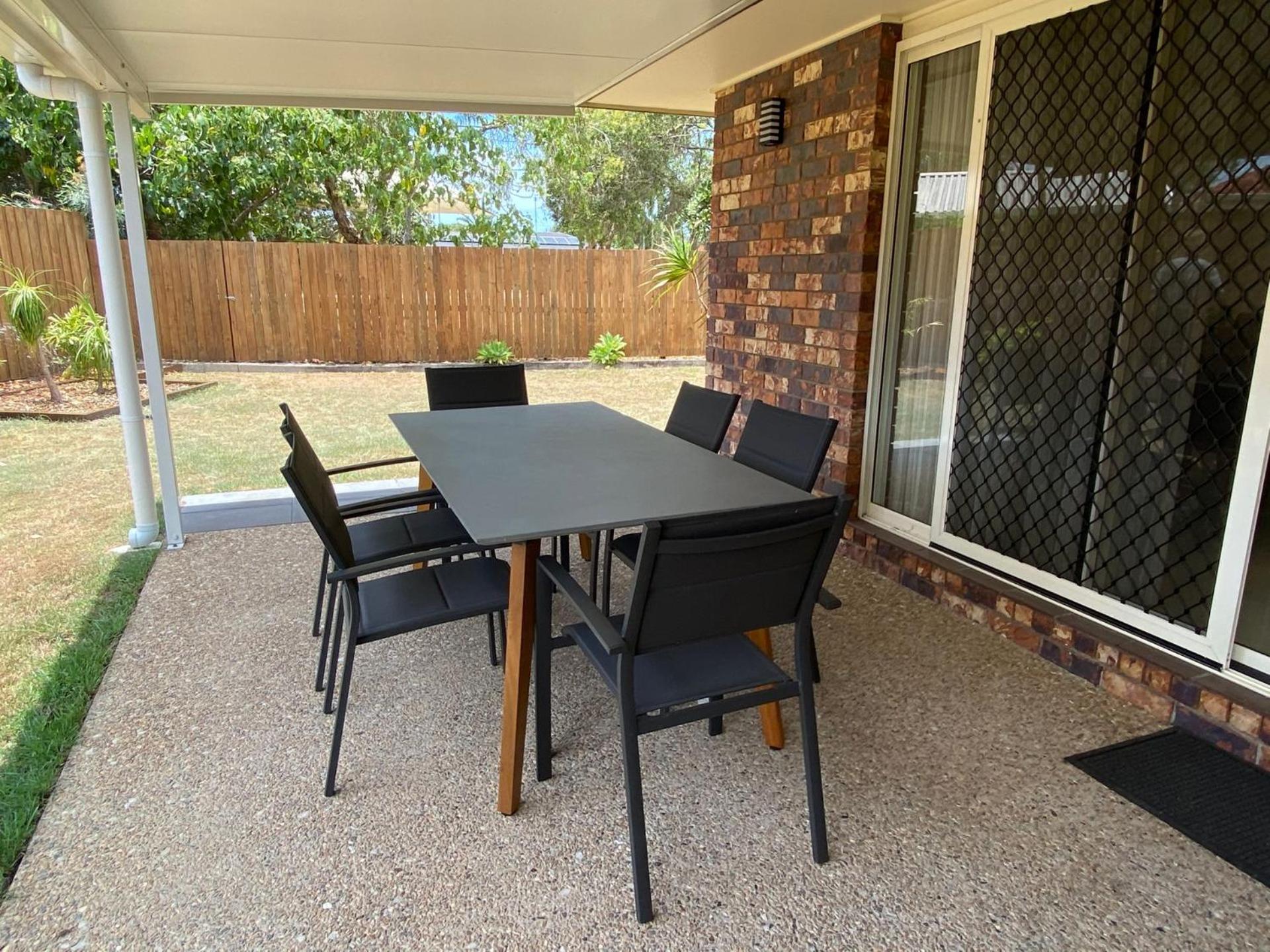 5 Bullando Street Warana QLD