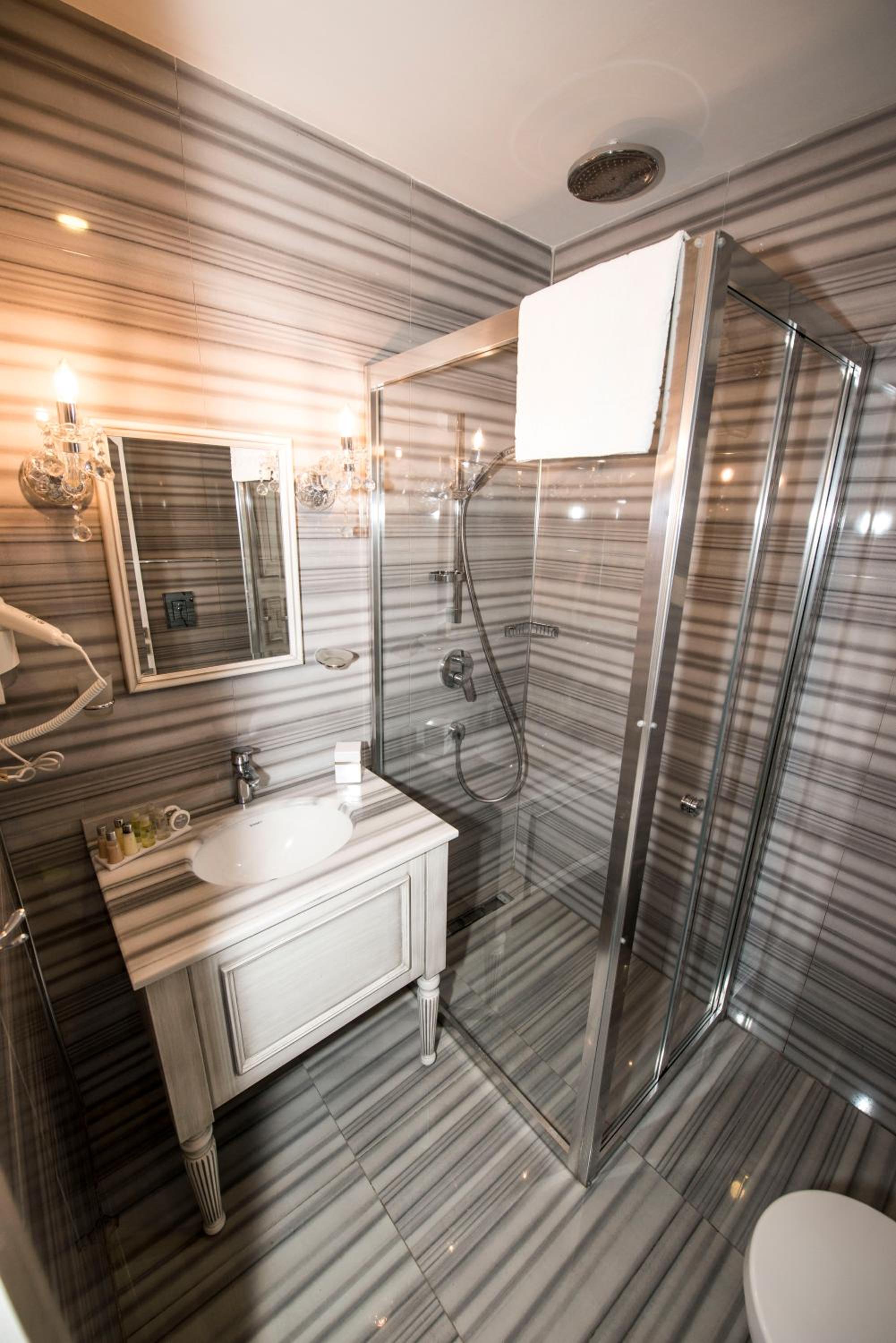 Manesol Old City Boğaz Otel - Image 30