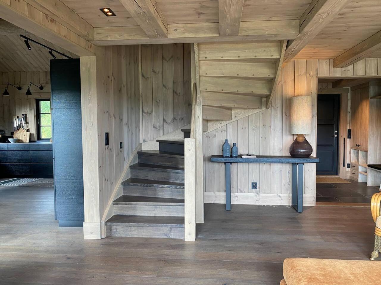 Beautifully styled mountain lodge with high standards, 10 minutes from Geilo view 5