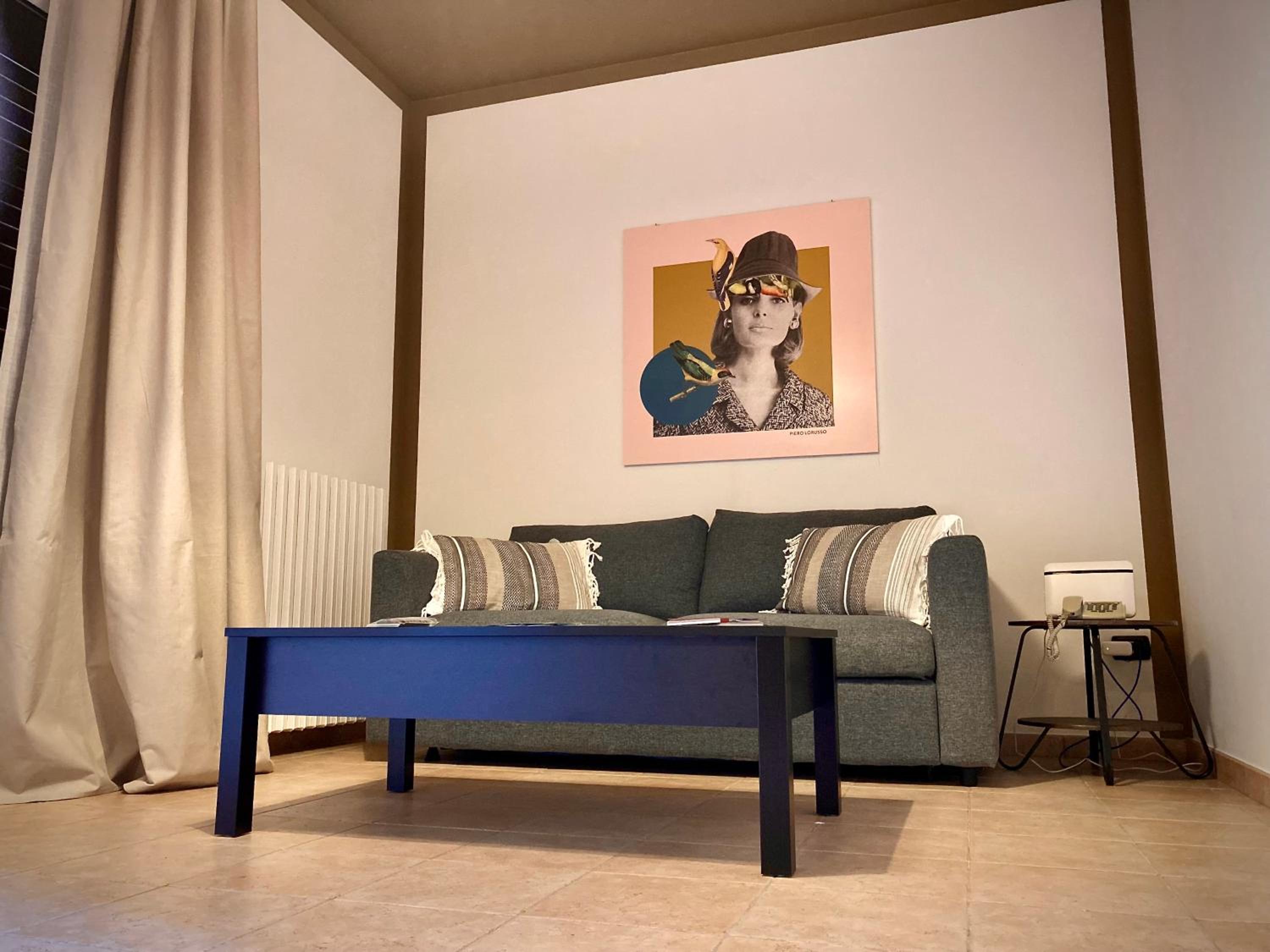 lounge