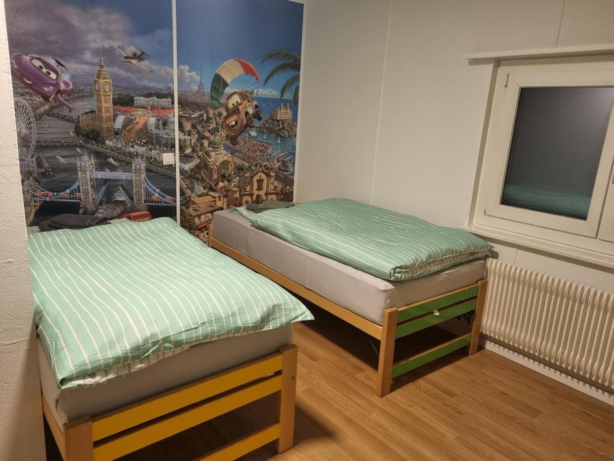 Photo 10