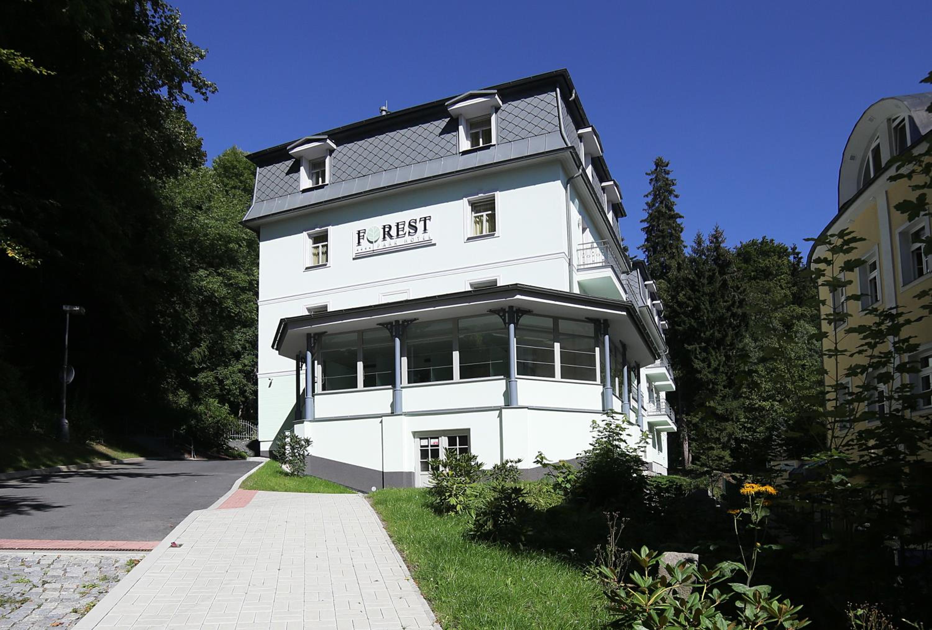 Hotel Parkhotel Forest - Image 1