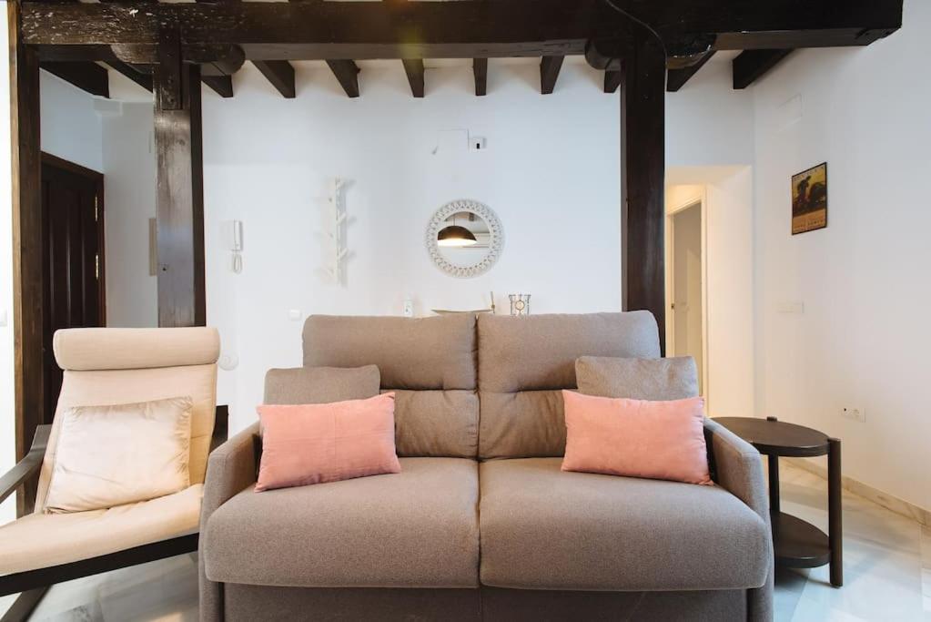 AD2B Apartment, 300m from Cathedral with 2br view 3