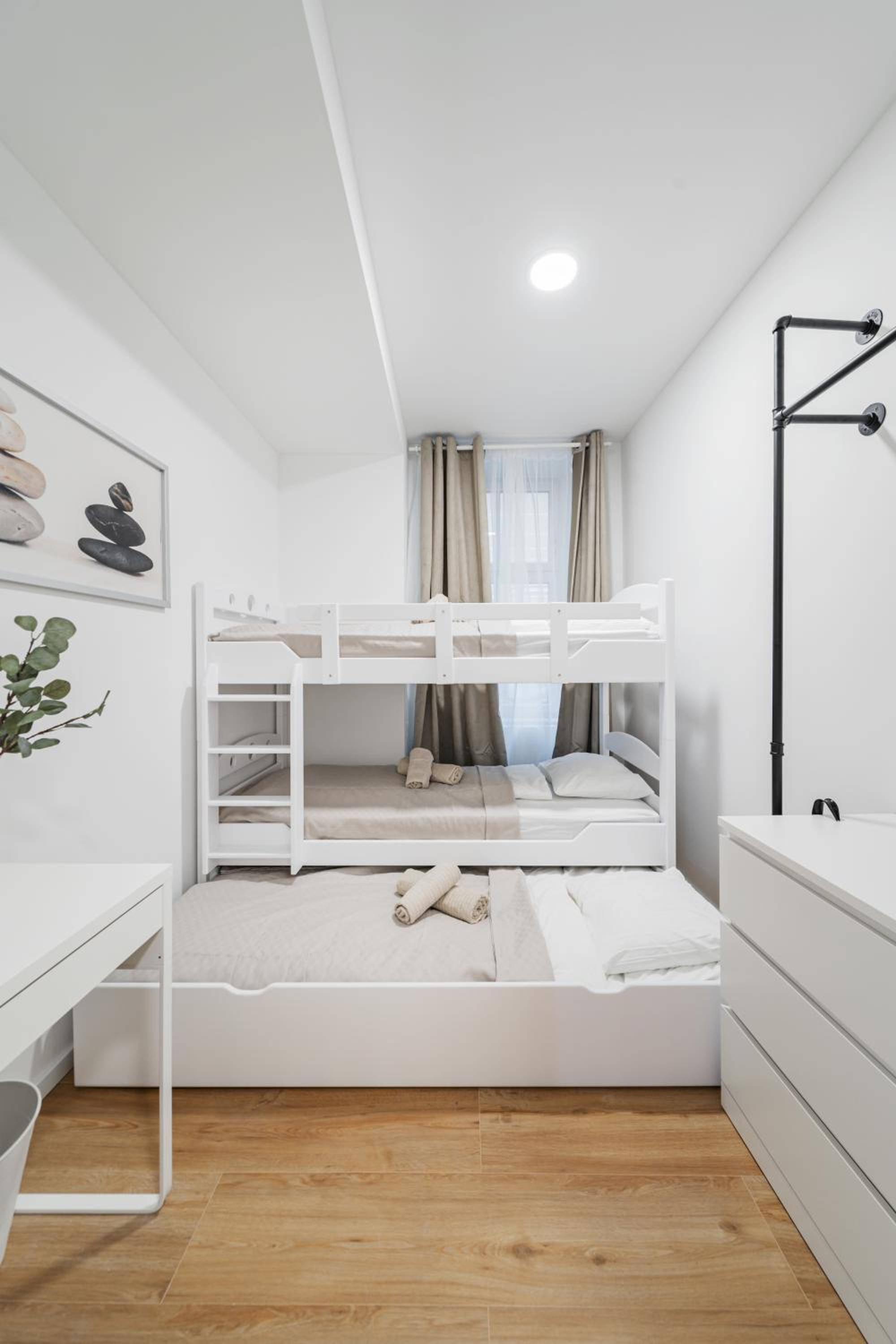 Central City Rooms by Home2