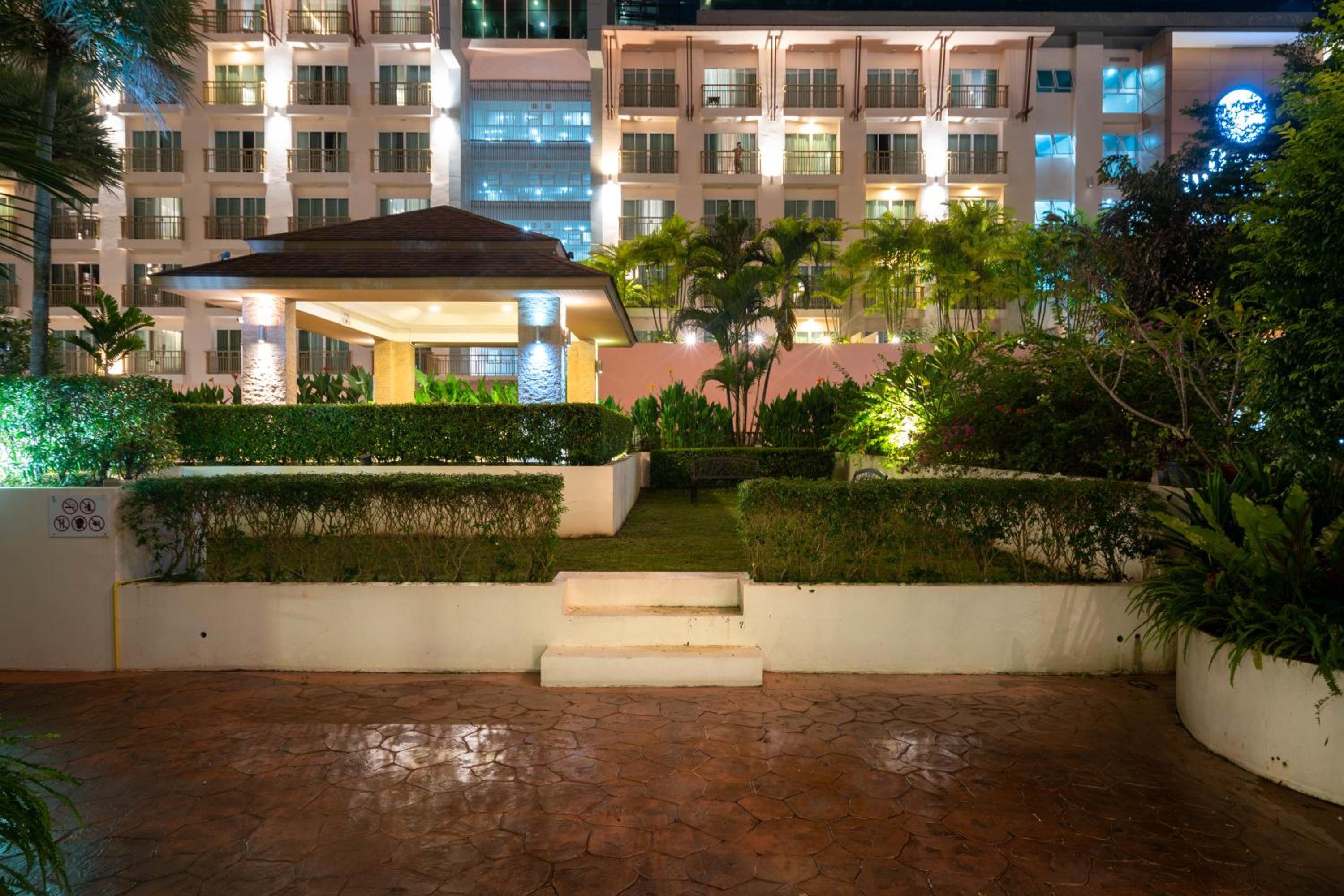 Hotel Phuket Villa Patong Beach