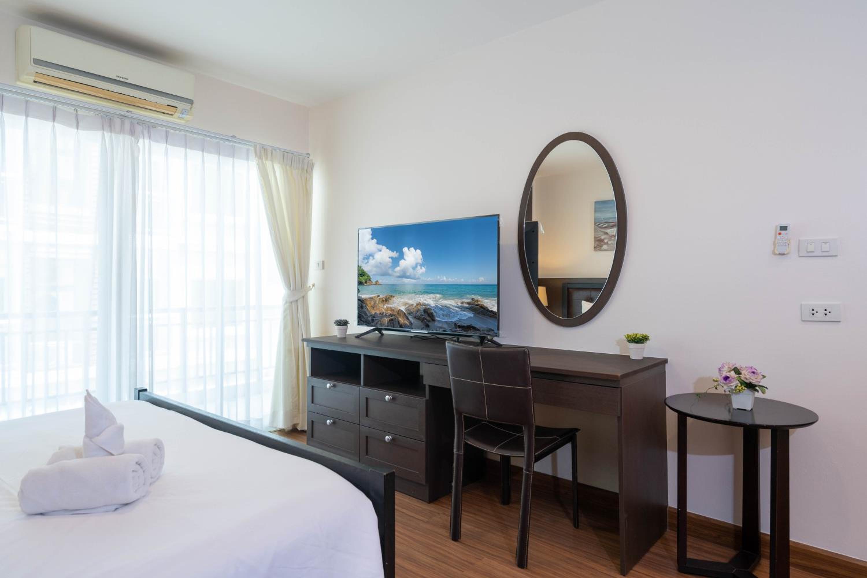 phuket villa patong beach