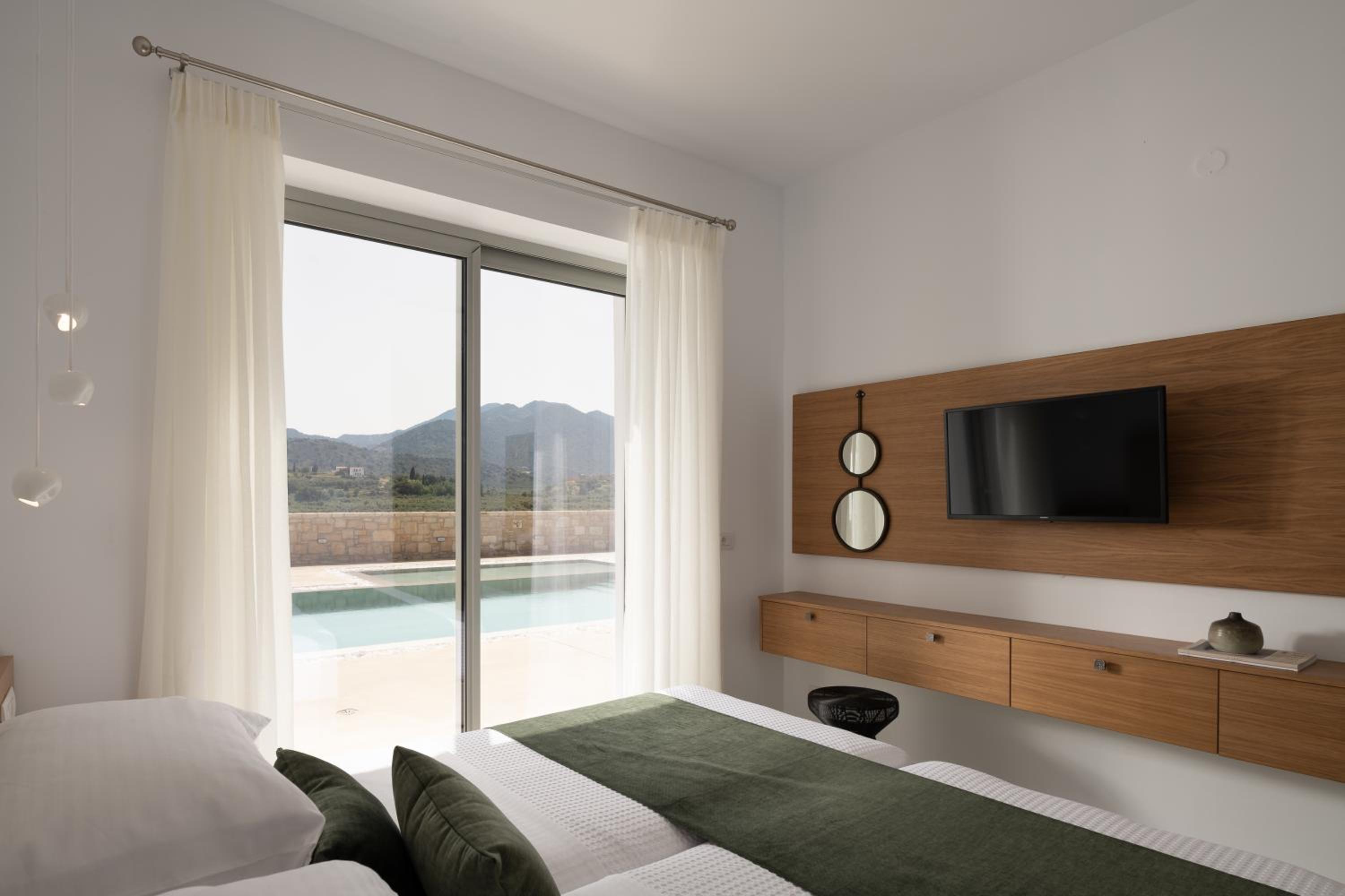 Ayali Villa II, a divine luxury homestay, By ThinkVilla
