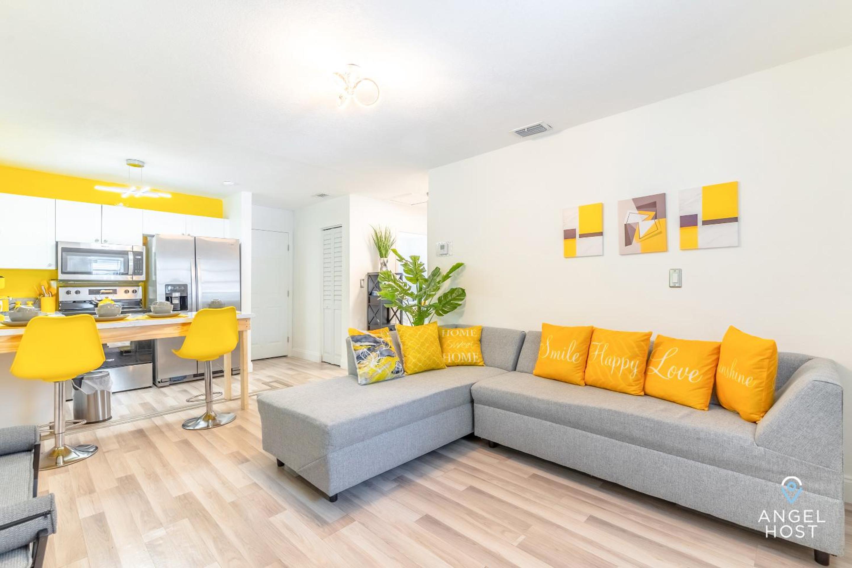 Residential Stay Heart of Design District, Near Wynwood