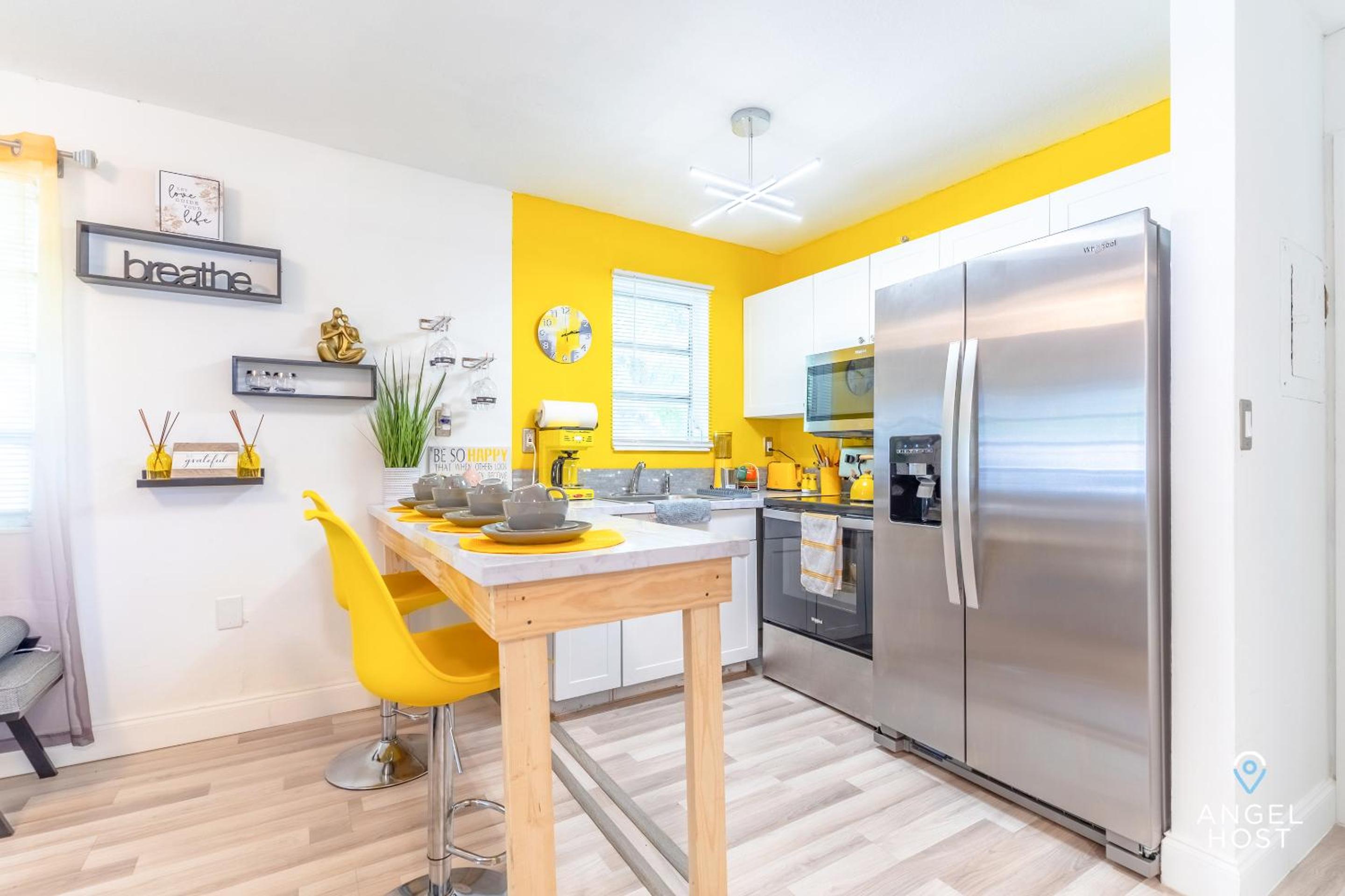 Residential Stay Heart of Design District, Near Wynwood