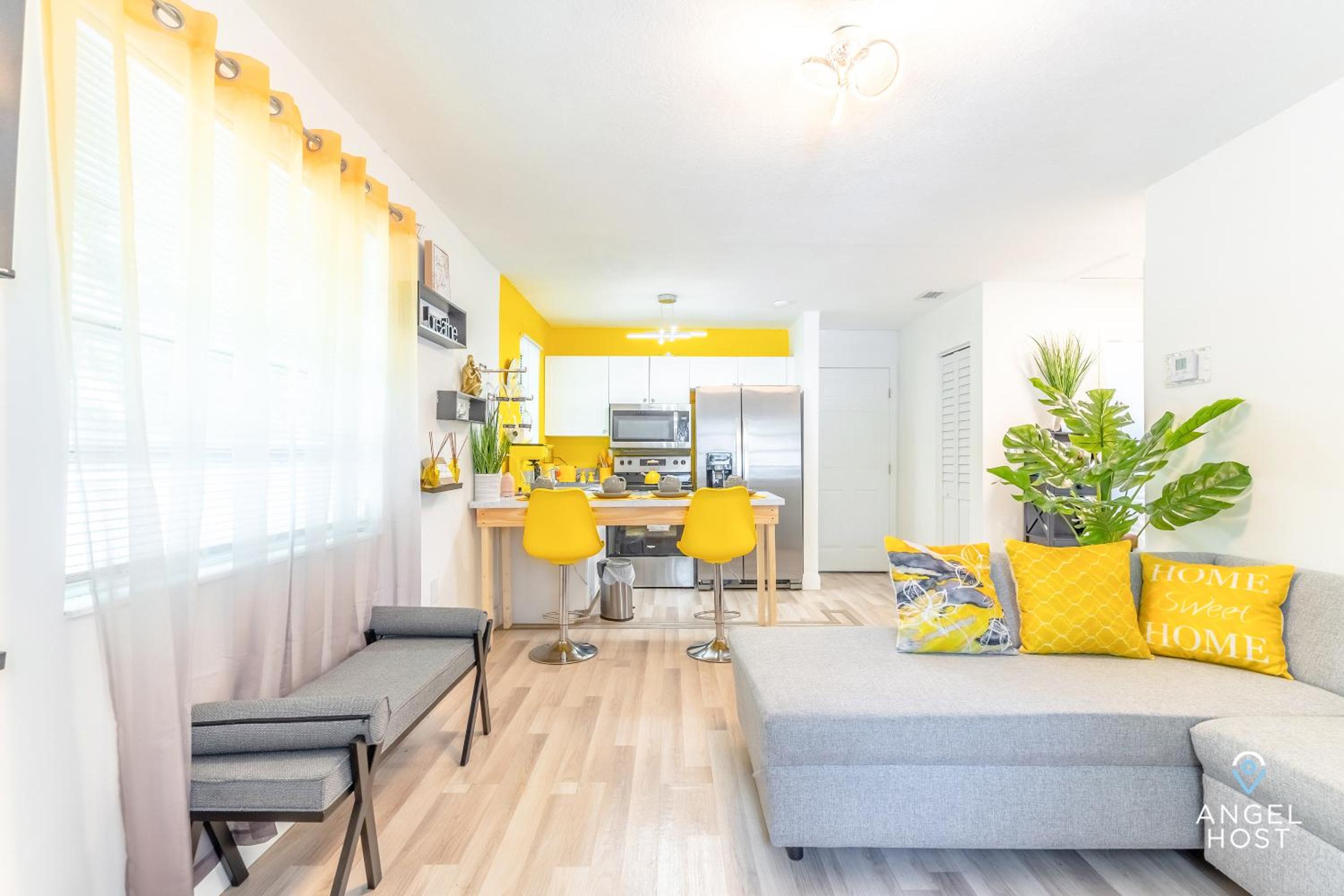 Residential Stay Heart of Design District, Near Wynwood