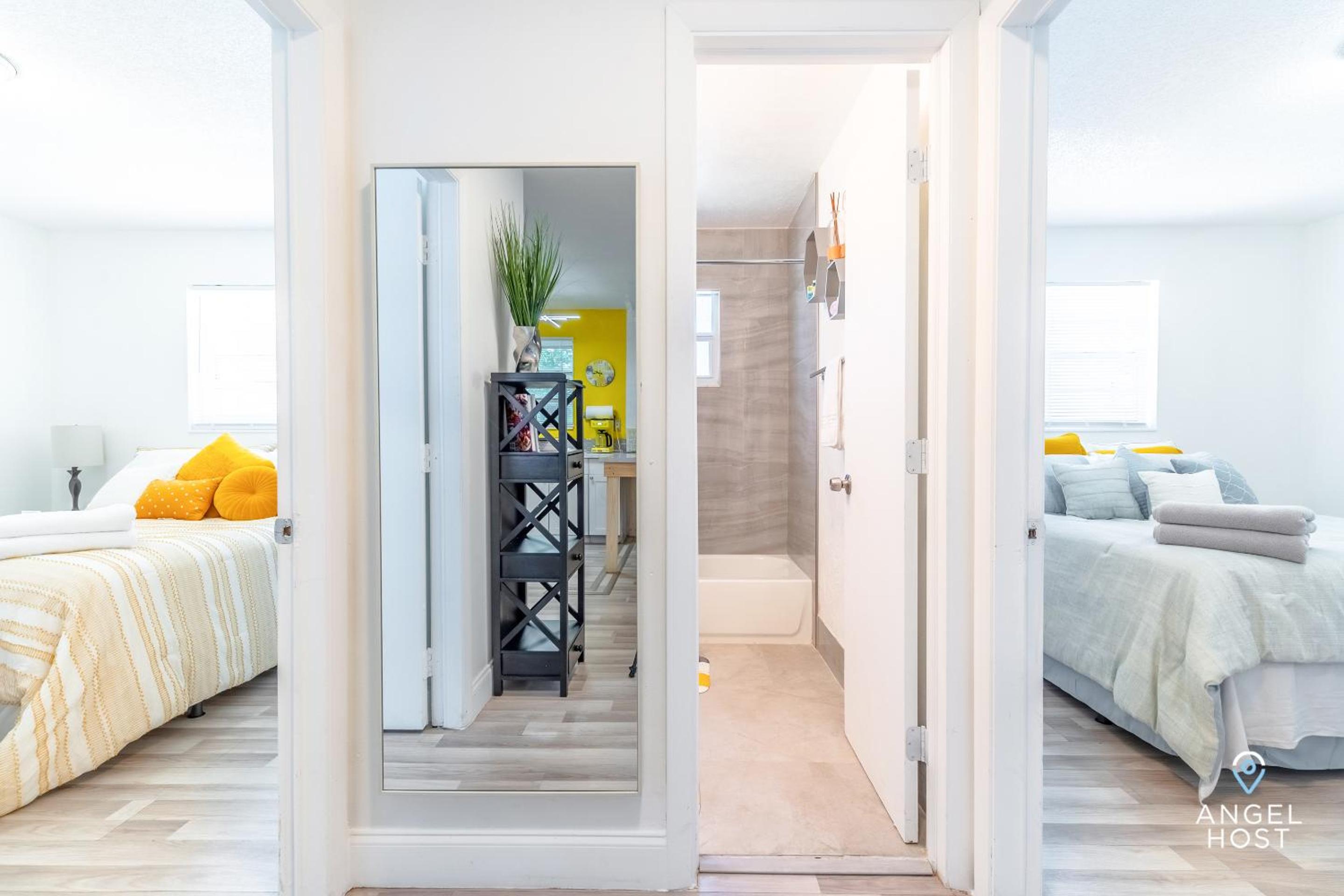 Residential Stay Heart of Design District, Near Wynwood