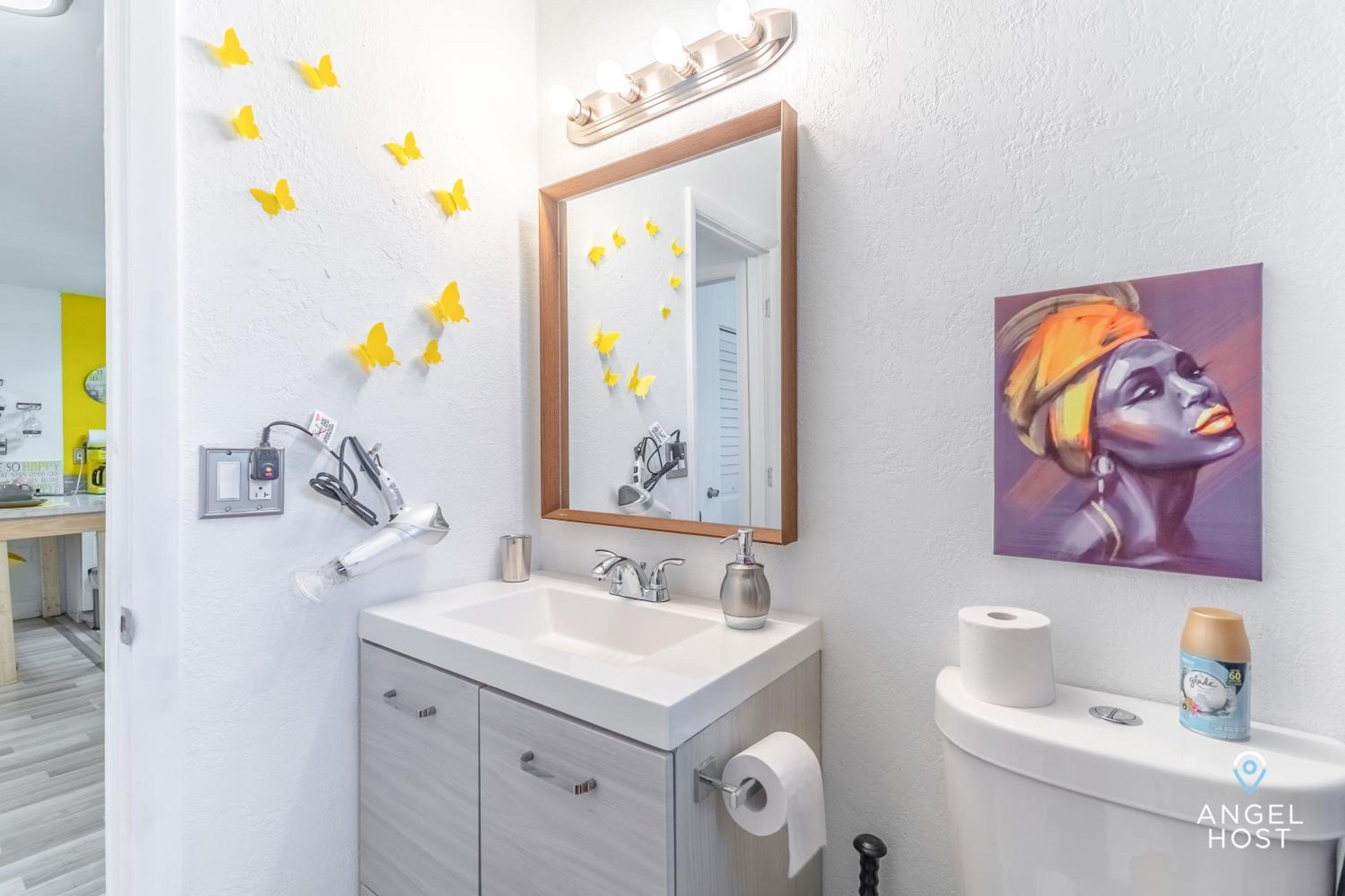 Residential Stay Heart of Design District, Near Wynwood