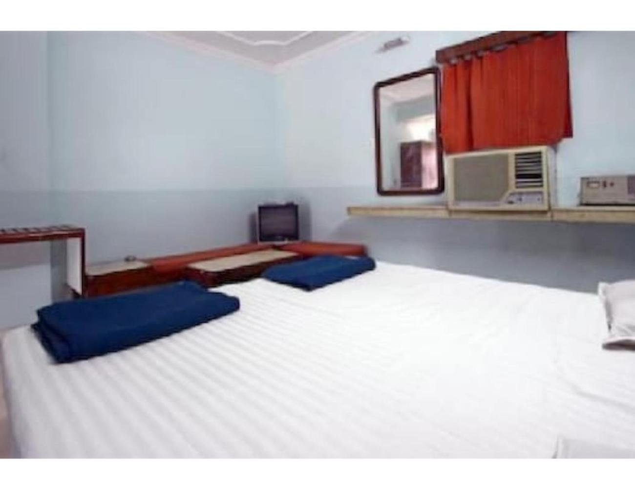 Hotel Dharamlok,Agra