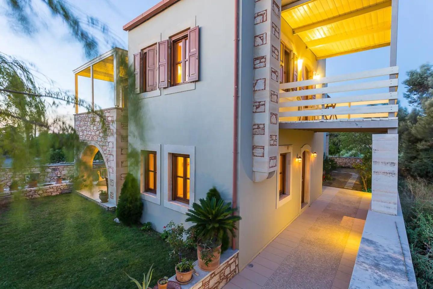 Villa Mesogea