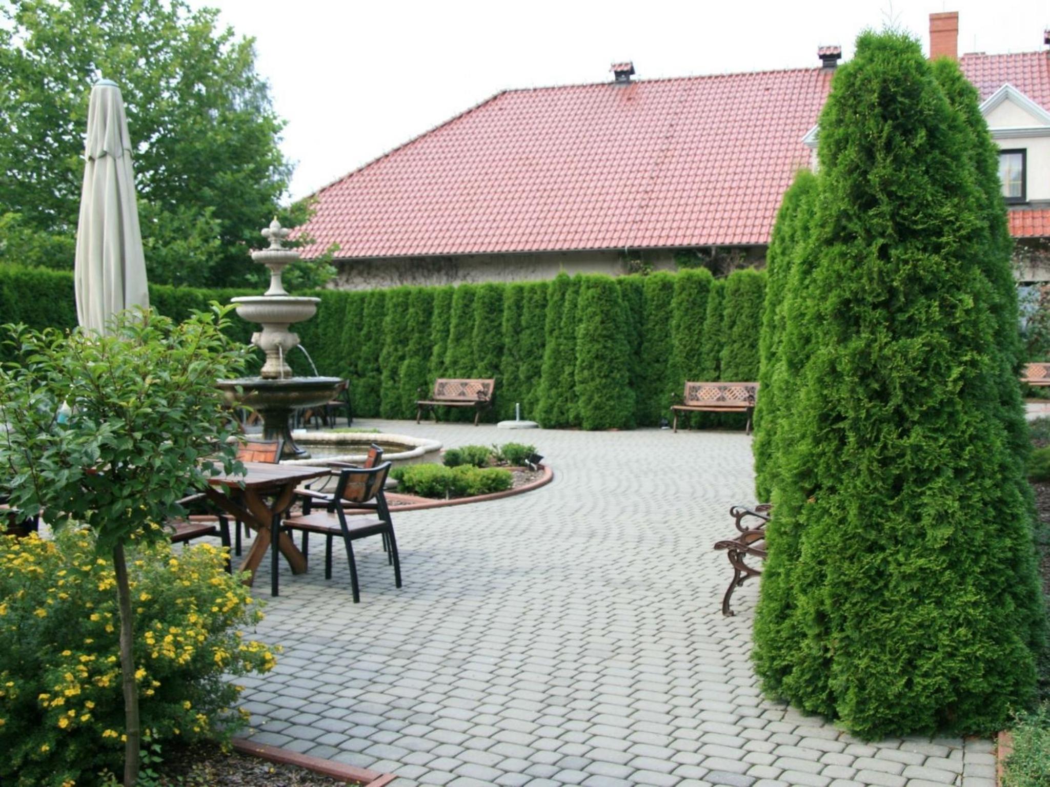 Photo 49