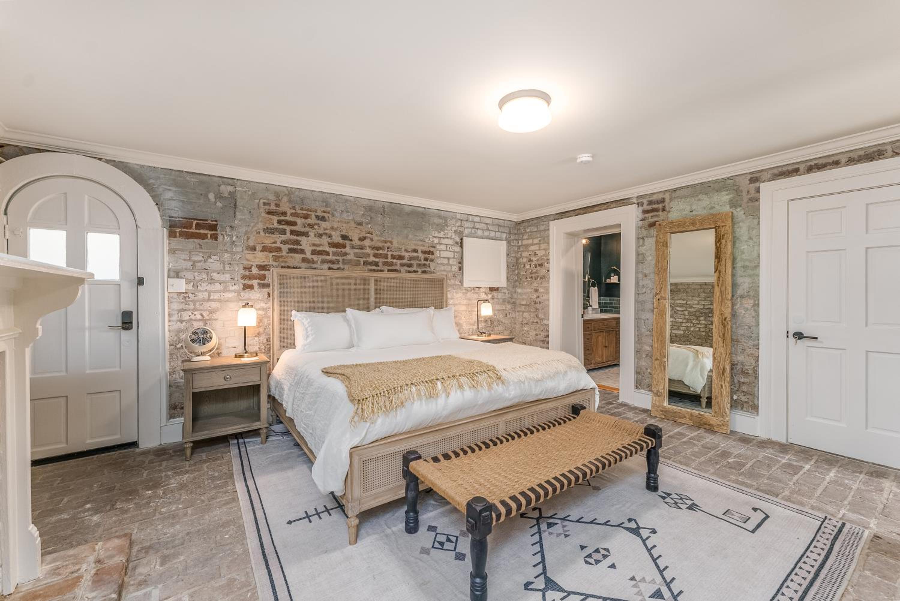 Bellwether House, Photo 92