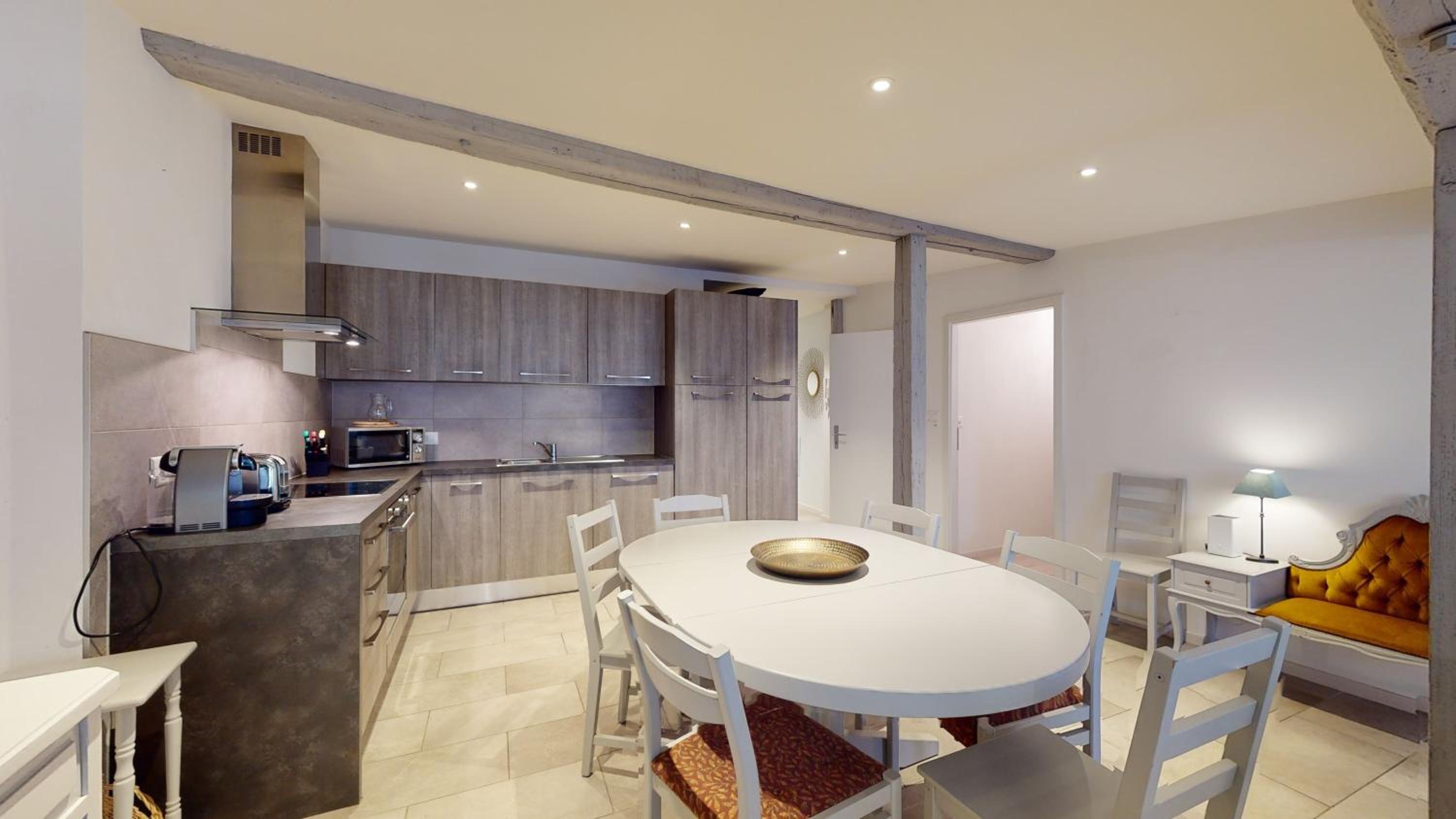 Beautiful apartment in the heart of the old city