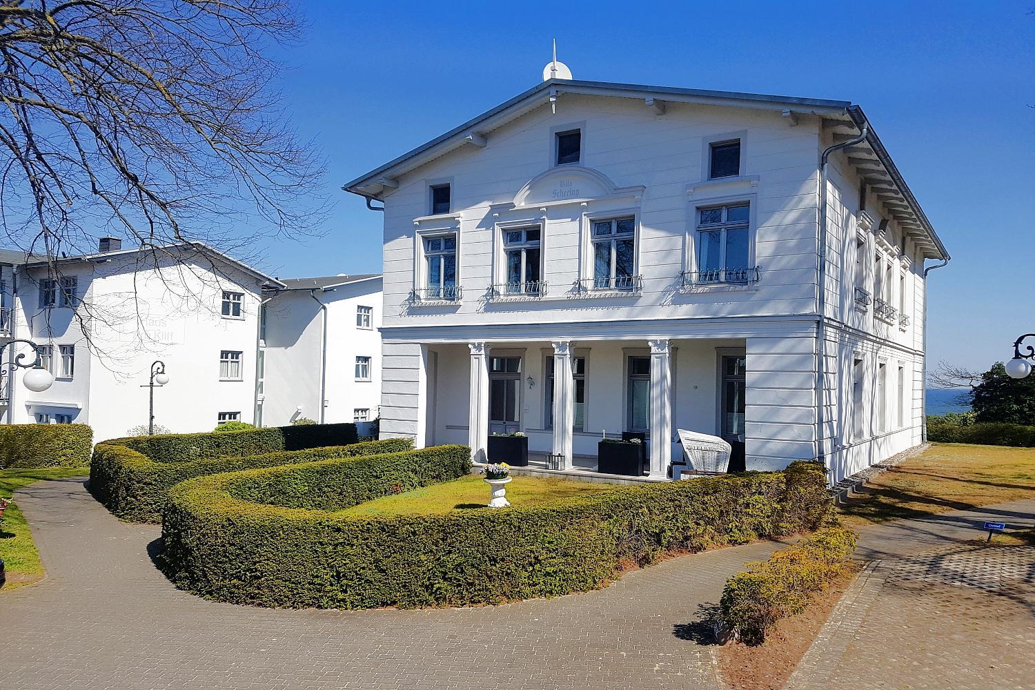 Villa-Schering-App-EG-links