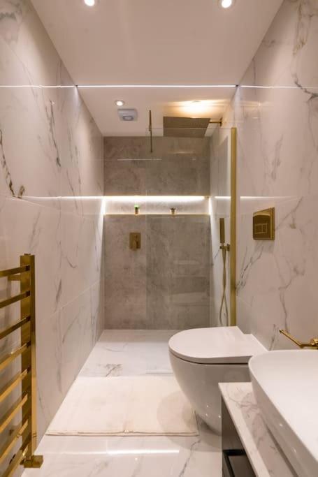 The Wilton Suite - Your Private 5* Escape! view 3