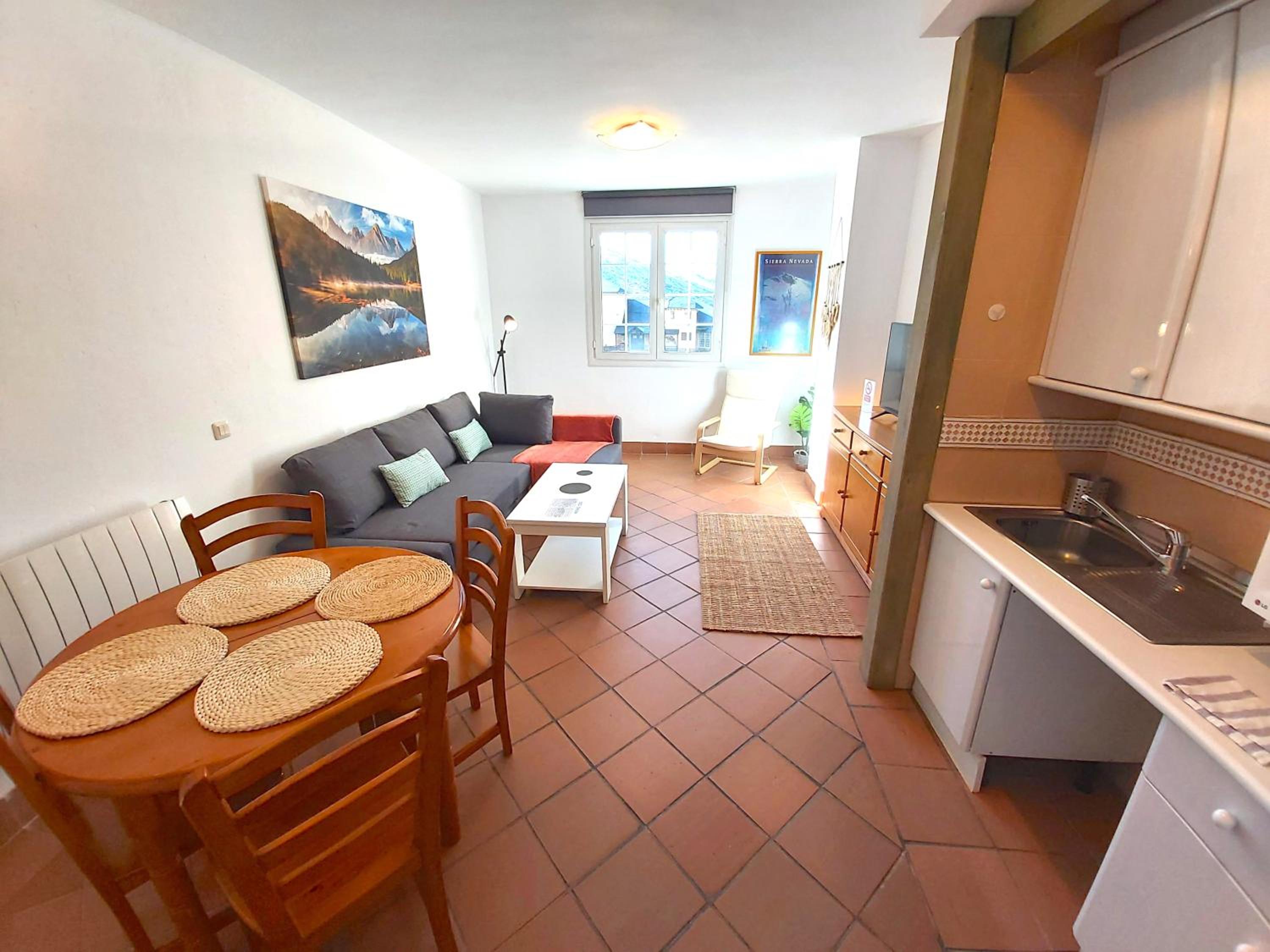 Monachil Vacations - Plaza Andalucia Edificio Salvia 2-6 pax - Property Image 5