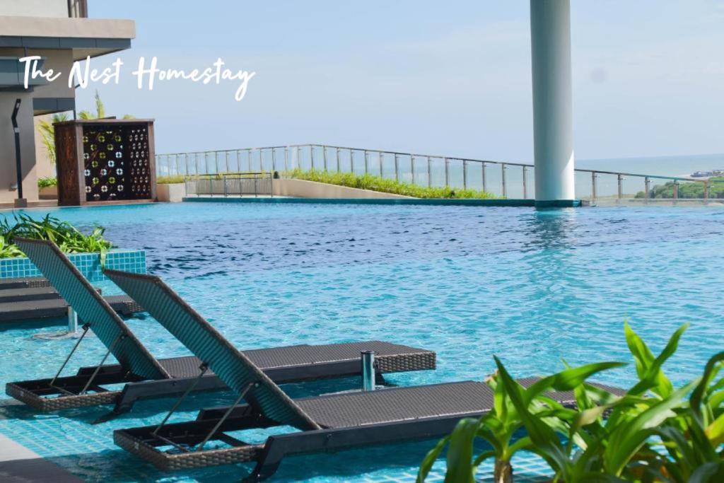 New Bali Residence l Seaview l 8 pax l Kids Friendly l Water Theme Park l 5mins to Jonker l Kids Slide view 5