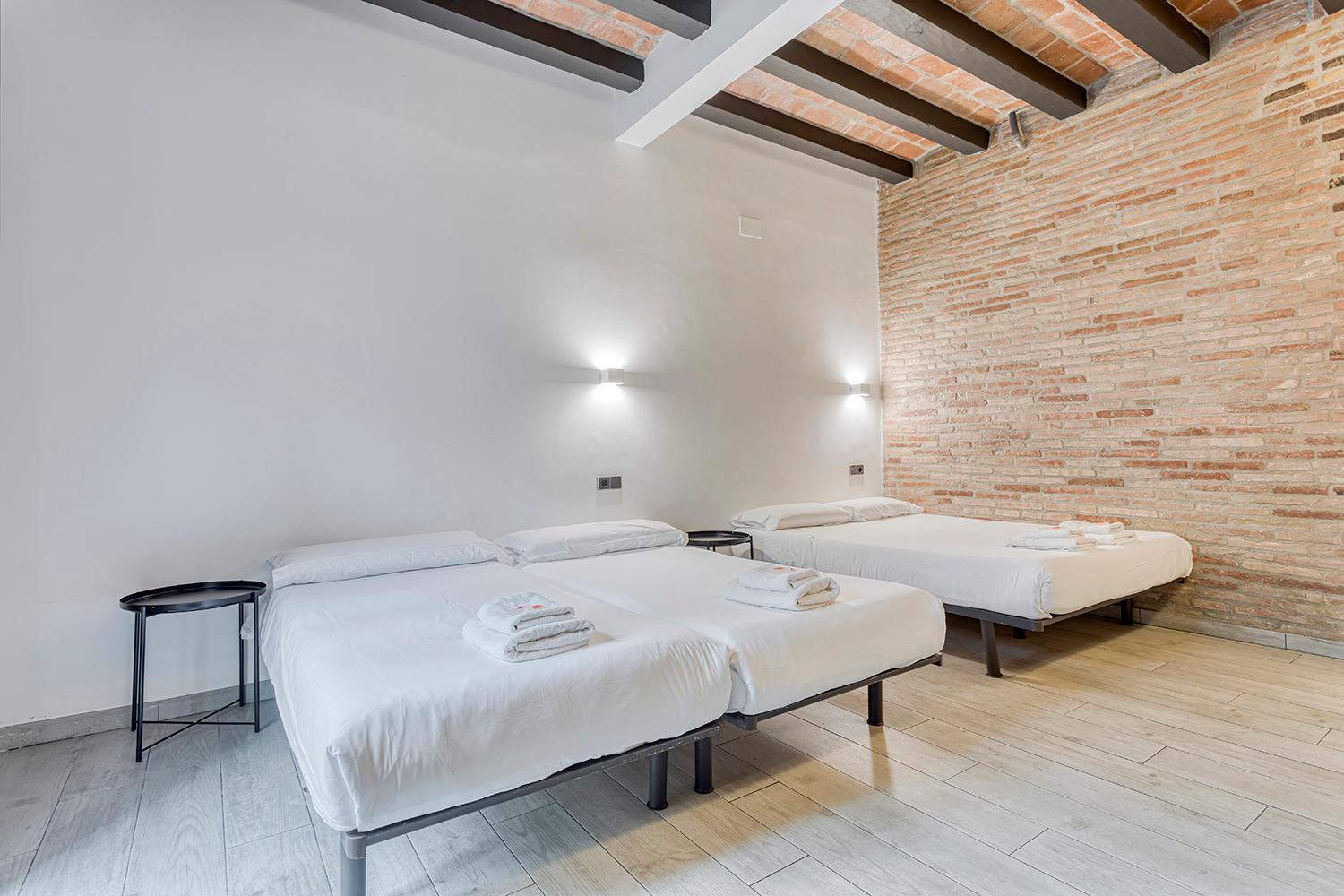 Photo 73 sur 283 de HOSTAL BEDMATES