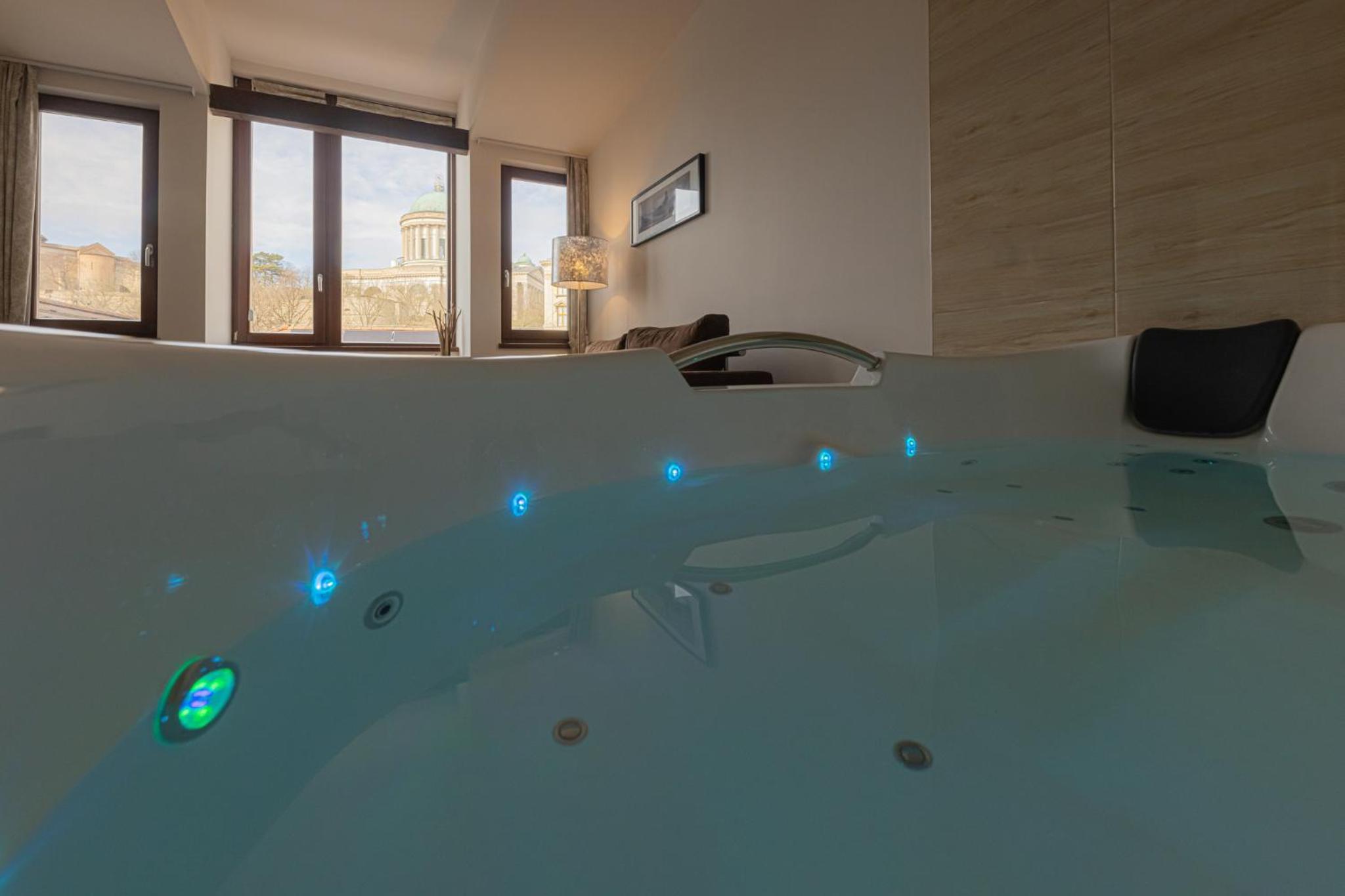 Bazilika alatt Panzió