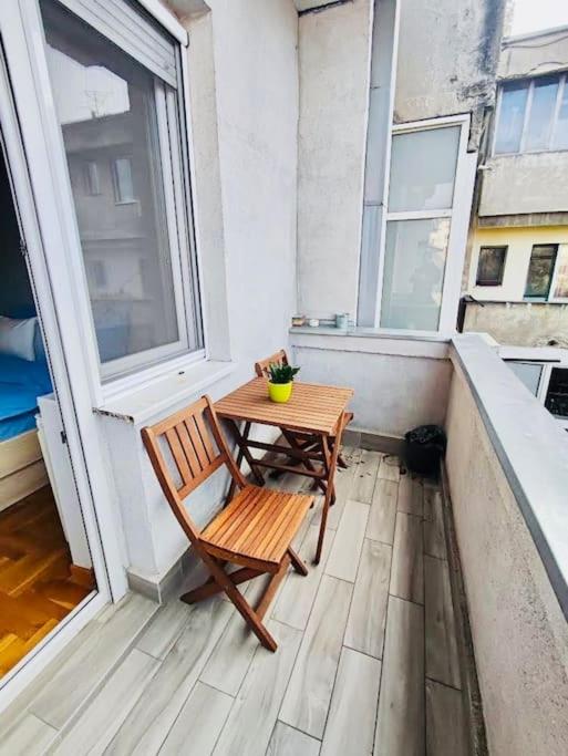 Vracar hideaway with private garage view 4