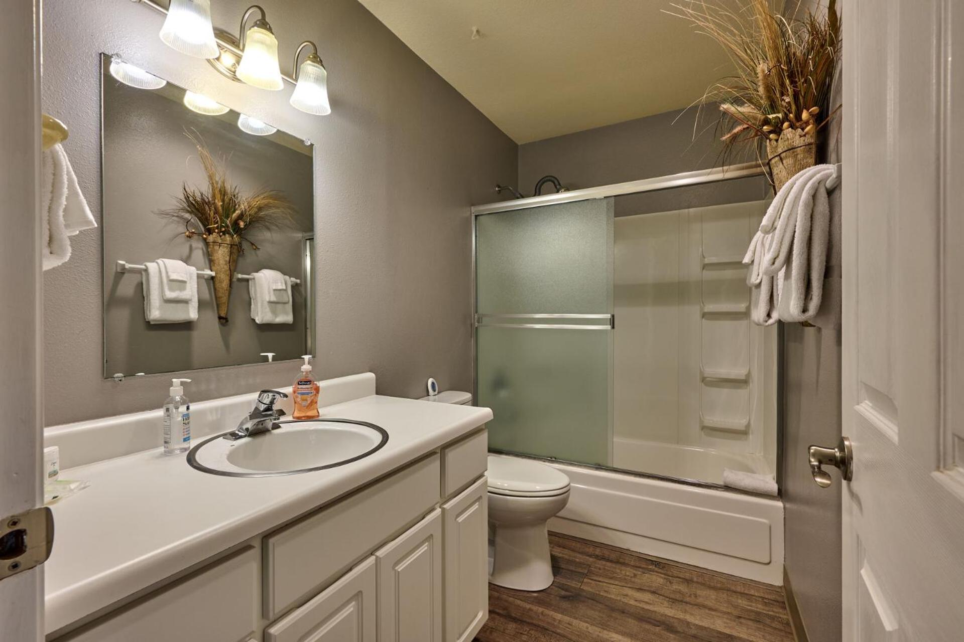 Surftides Plaza Rentals