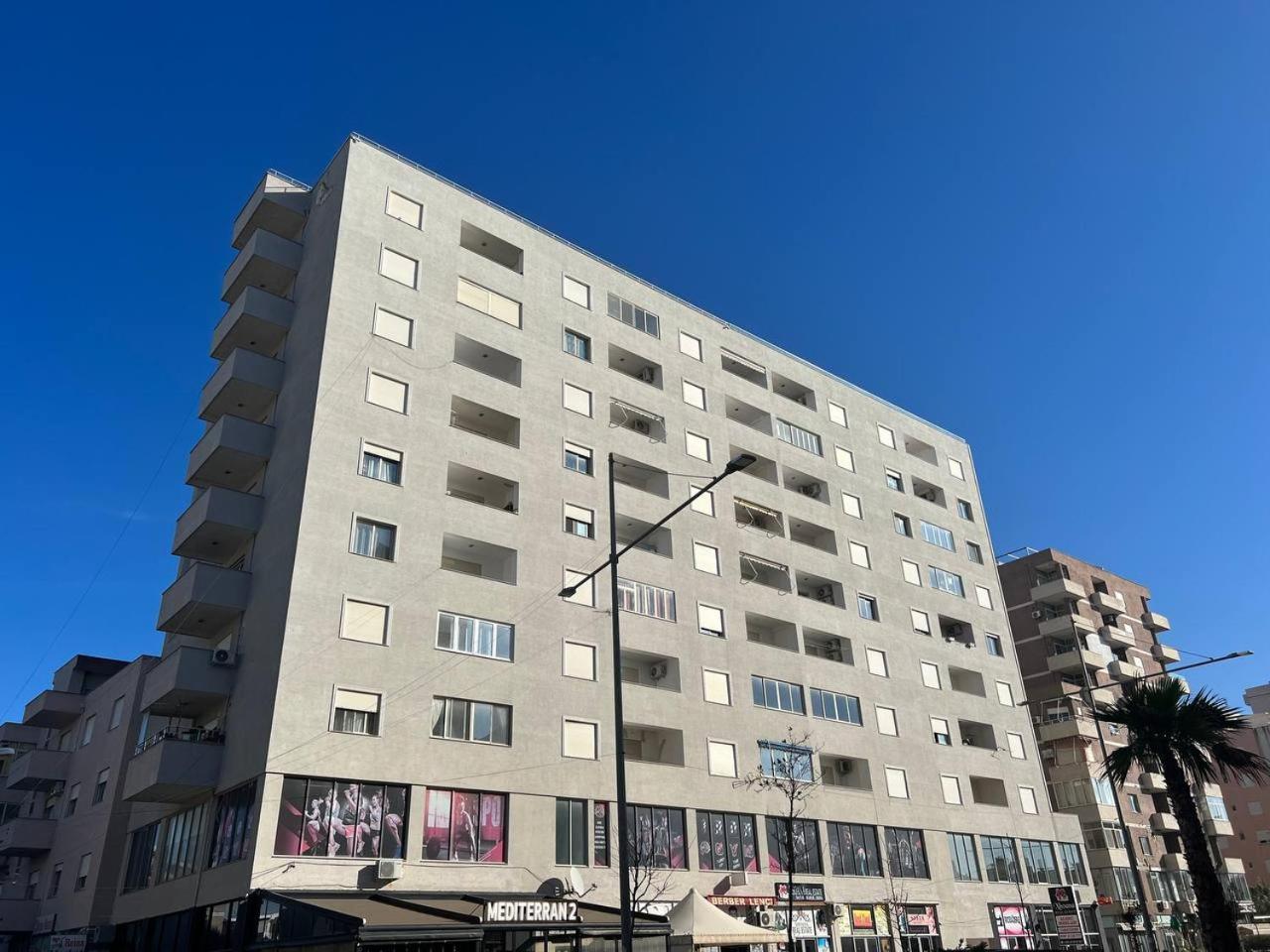 Lirin Apartment