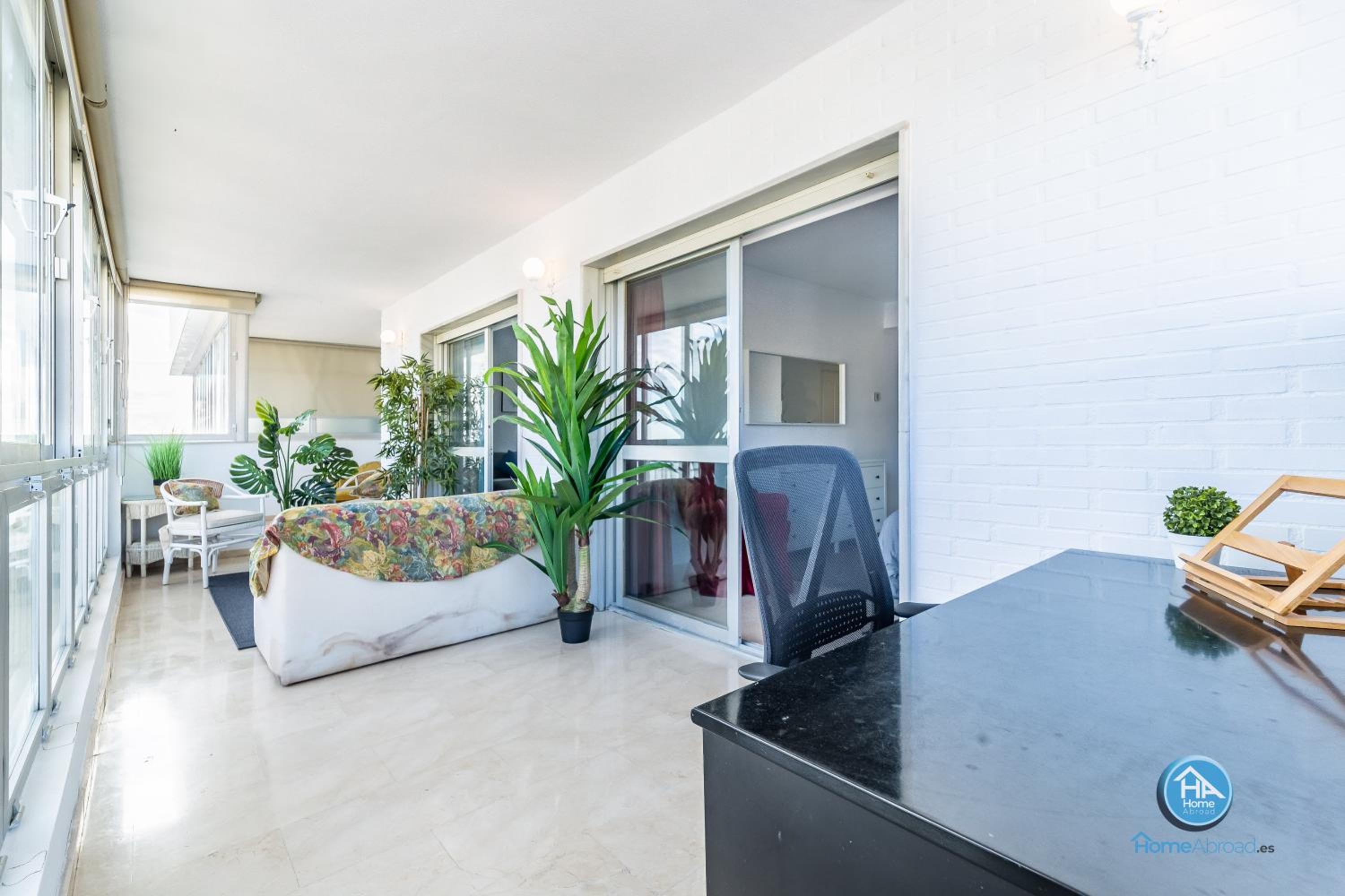 Super Exclusive Beach Fuengirola with free parking