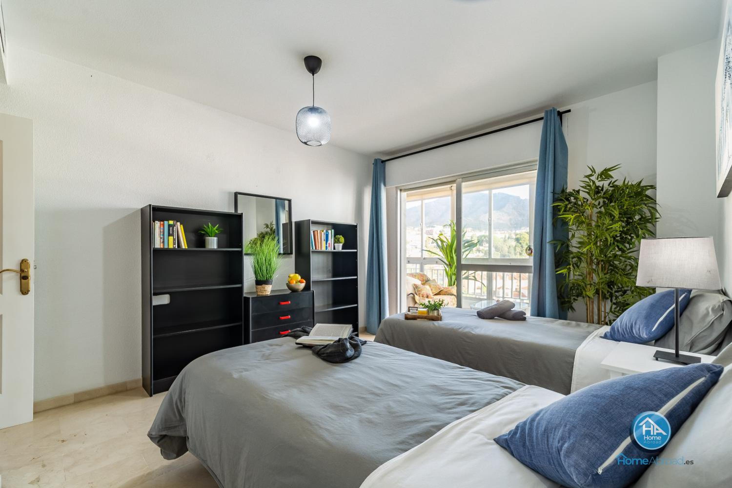 Super Exclusive Beach Fuengirola with free parking
