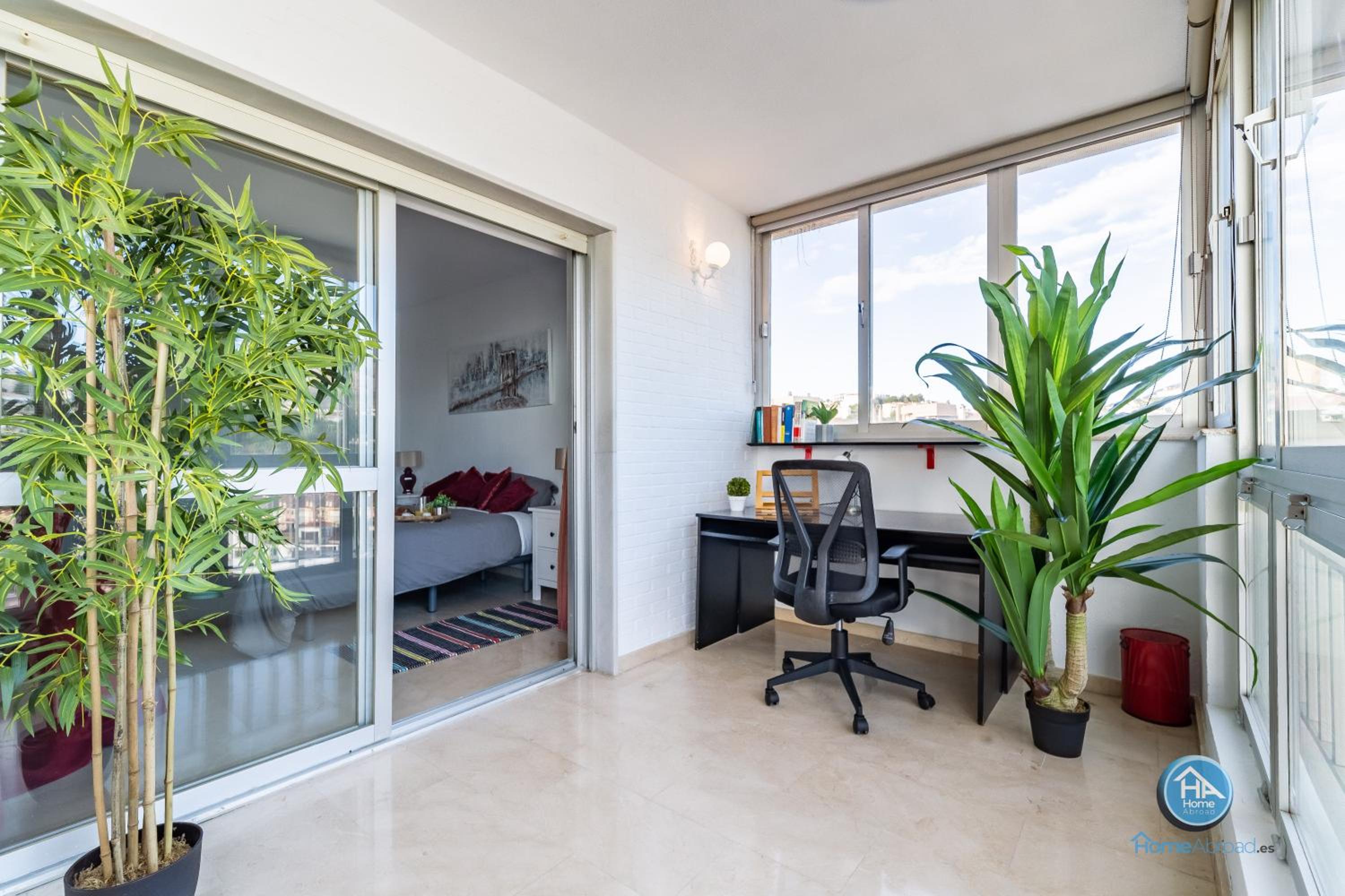 Super Exclusive Beach Fuengirola with free parking