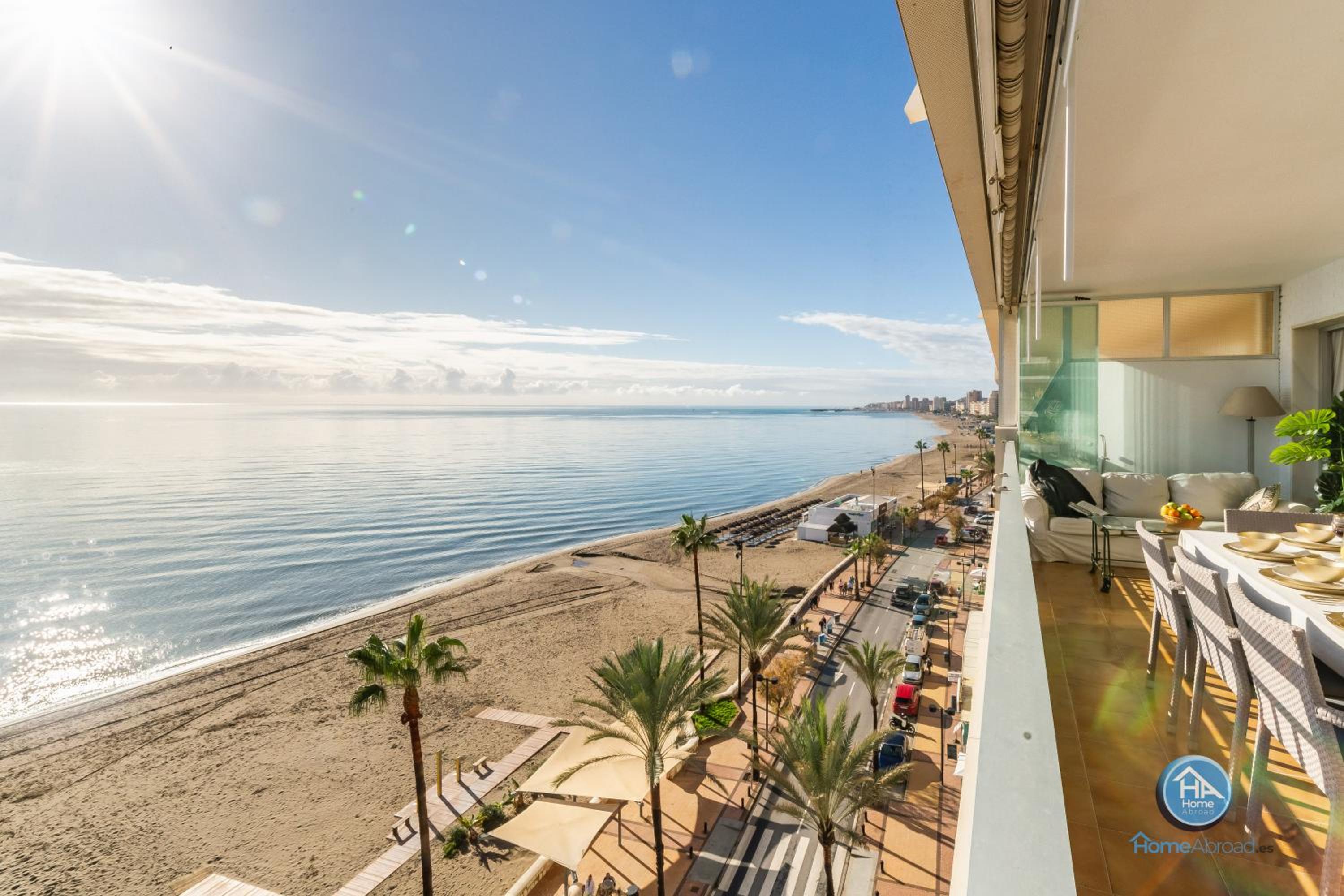 Super Exclusive Beach Fuengirola with free parking