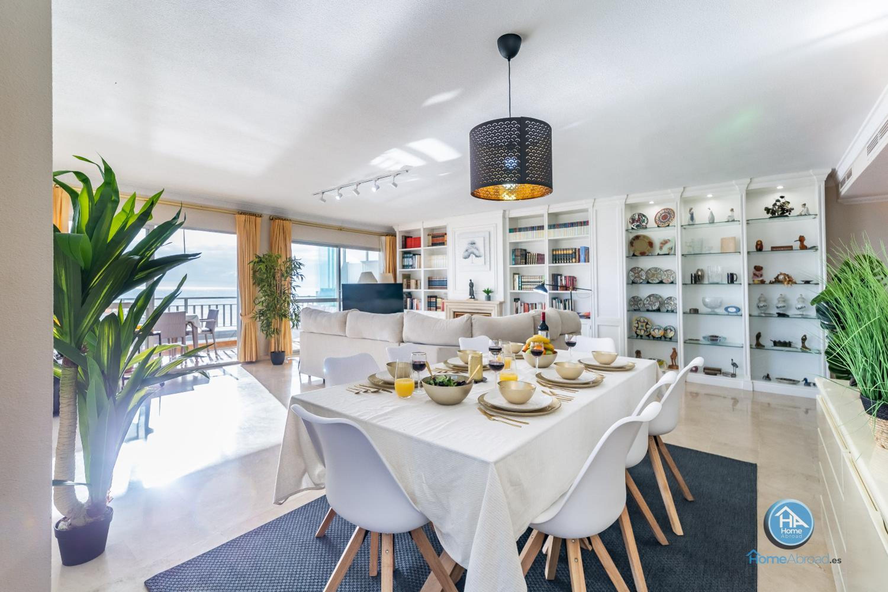Super Exclusive Beach Fuengirola with free parking