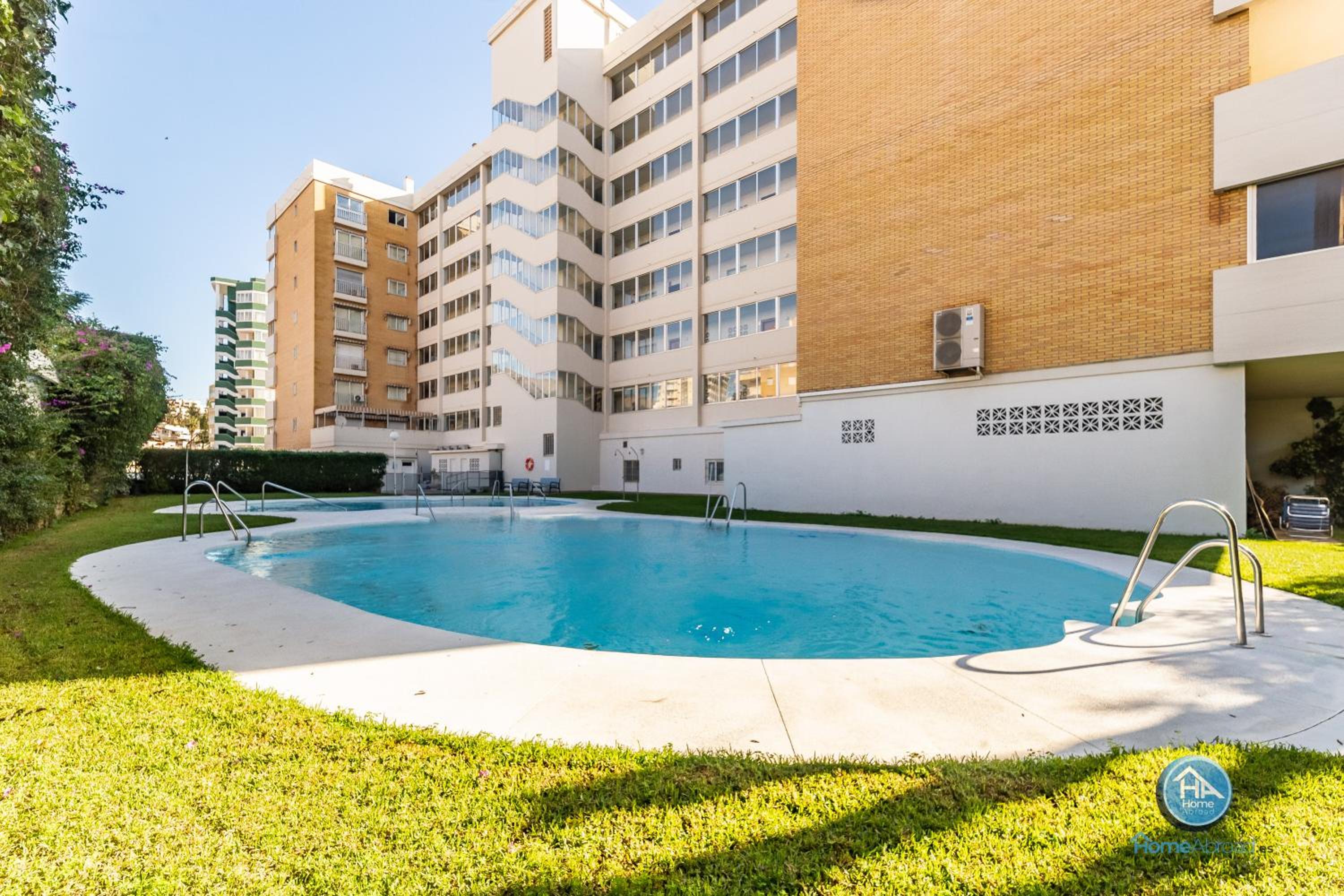 Super Exclusive Beach Fuengirola with free parking