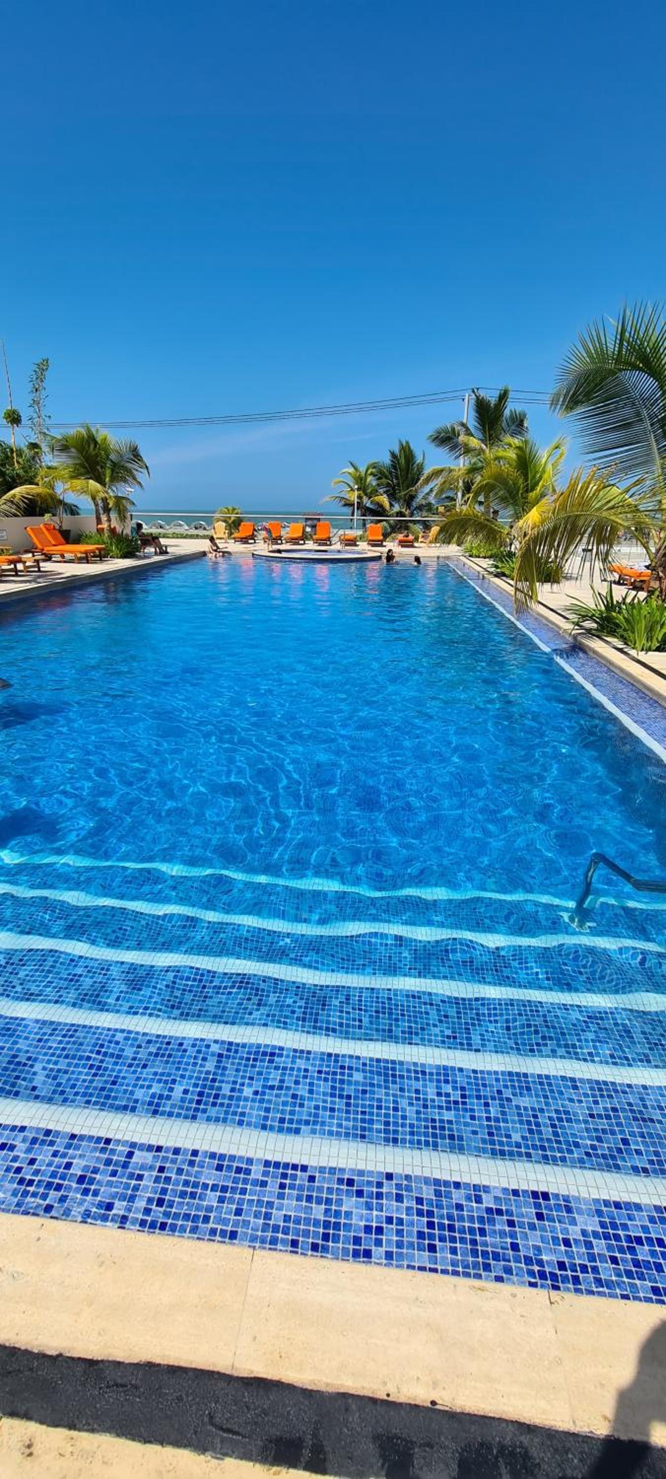 Hermoso apartamento de lujo en Morros 3 , Piso 5 con vista al mar