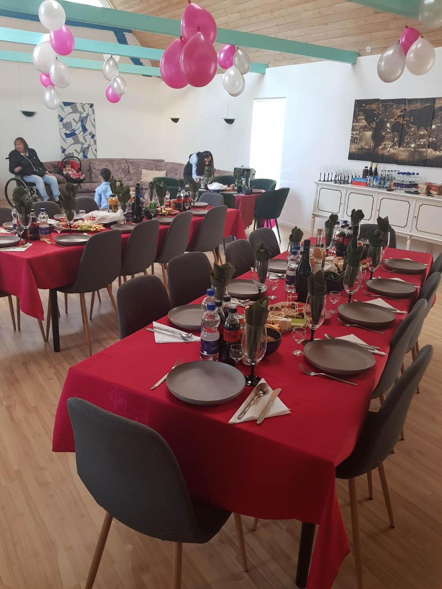 Trandafir Guesthouse