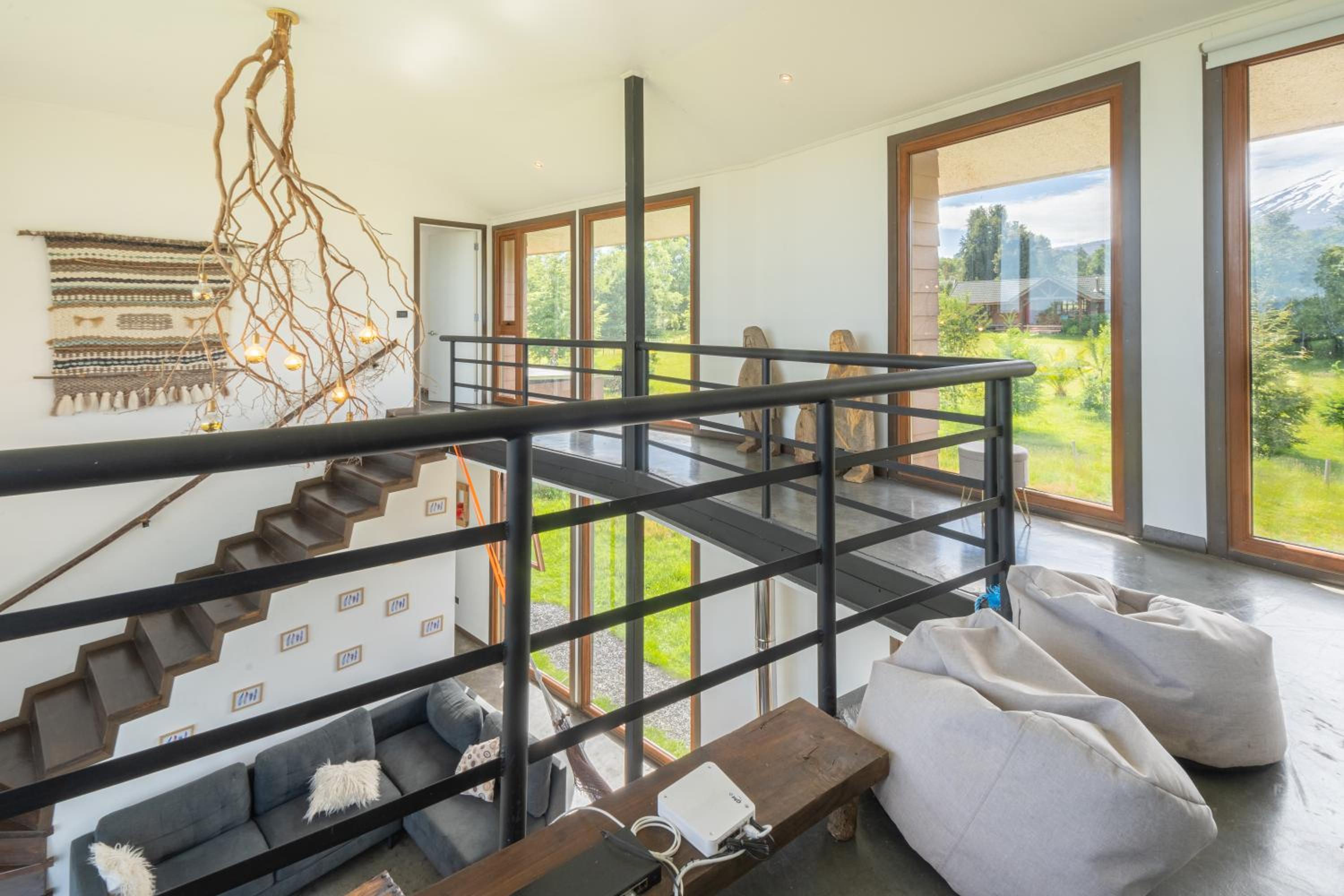 Ladera Loft with Views