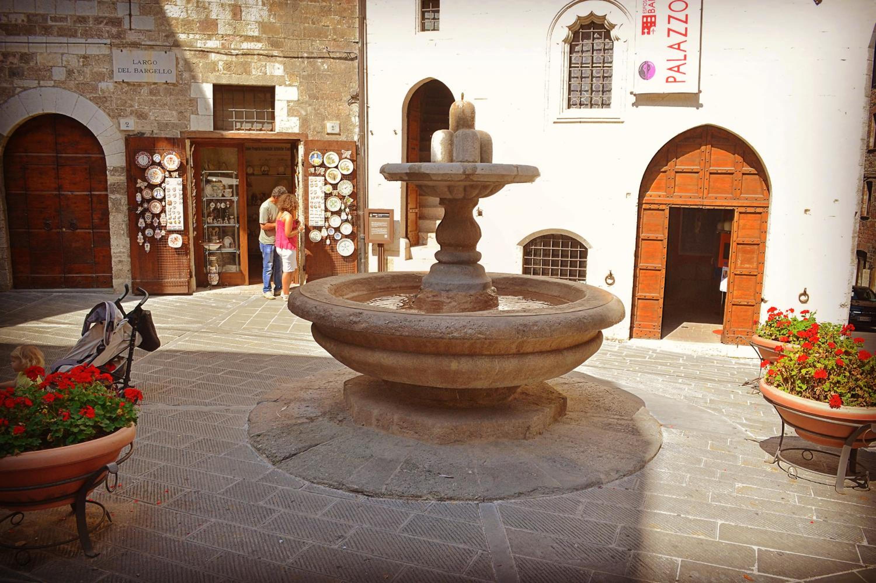 Photo 12