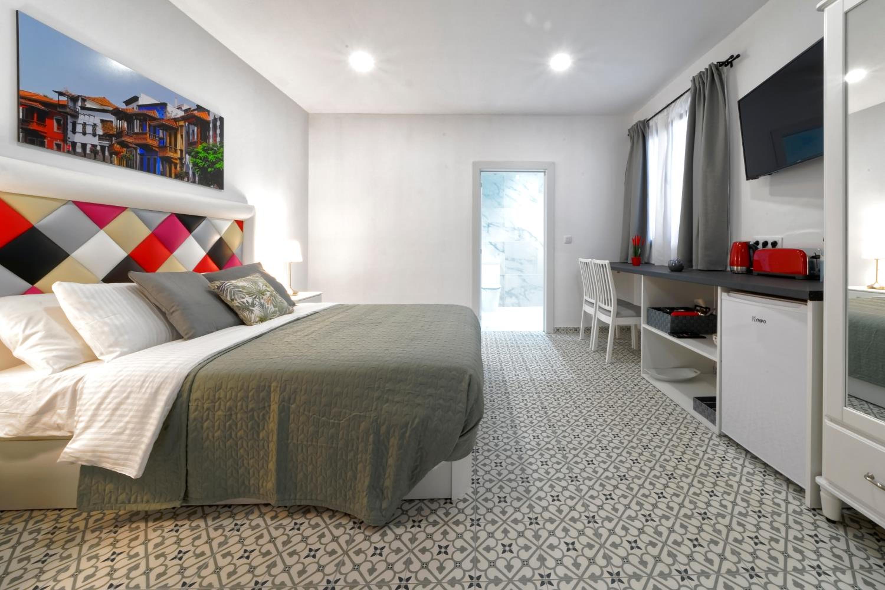 CASA VERDE Comfortable Air-Conditioned Modern Apartments
