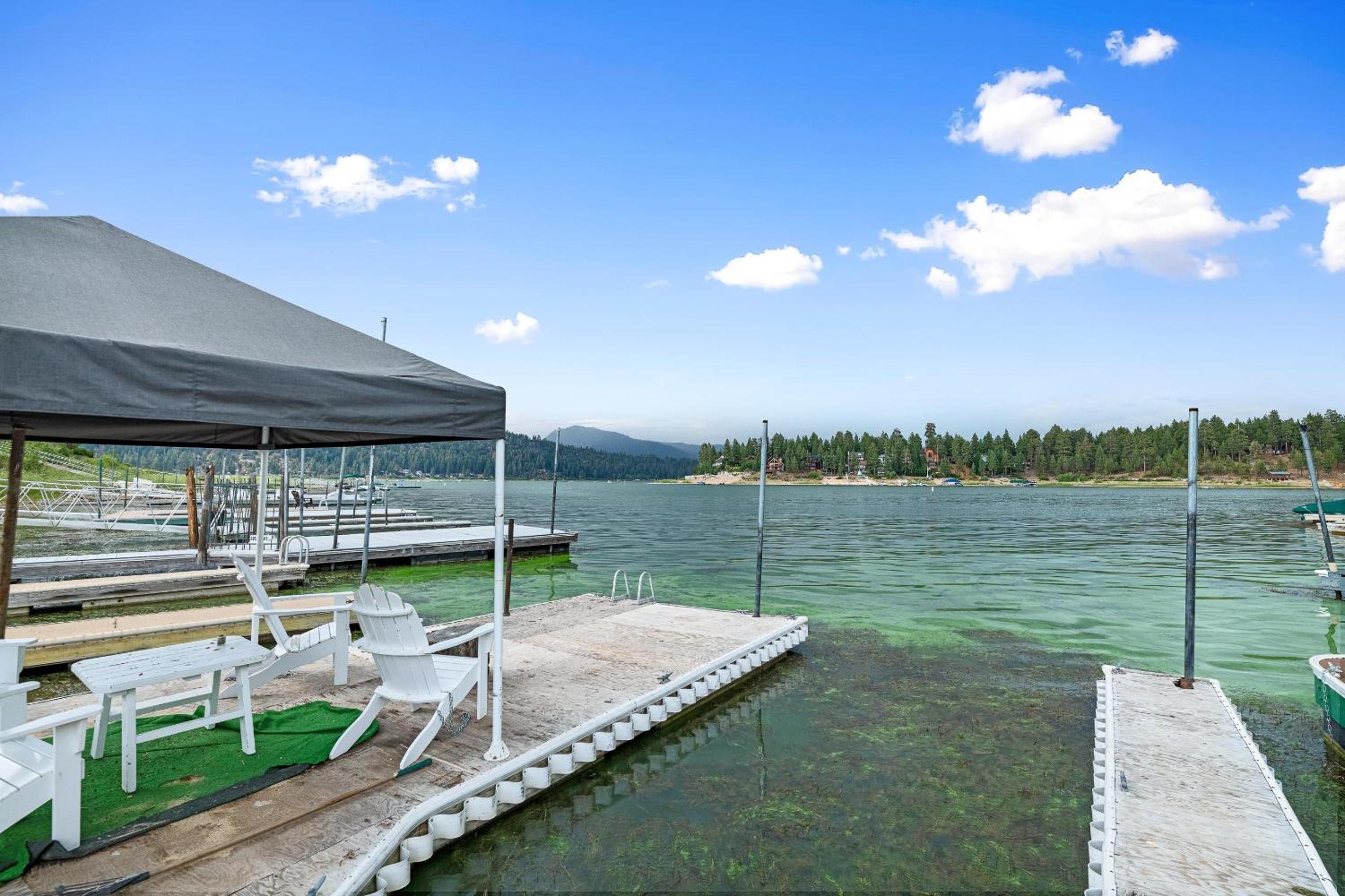 Lakefront the Cove - On the Lake view 4