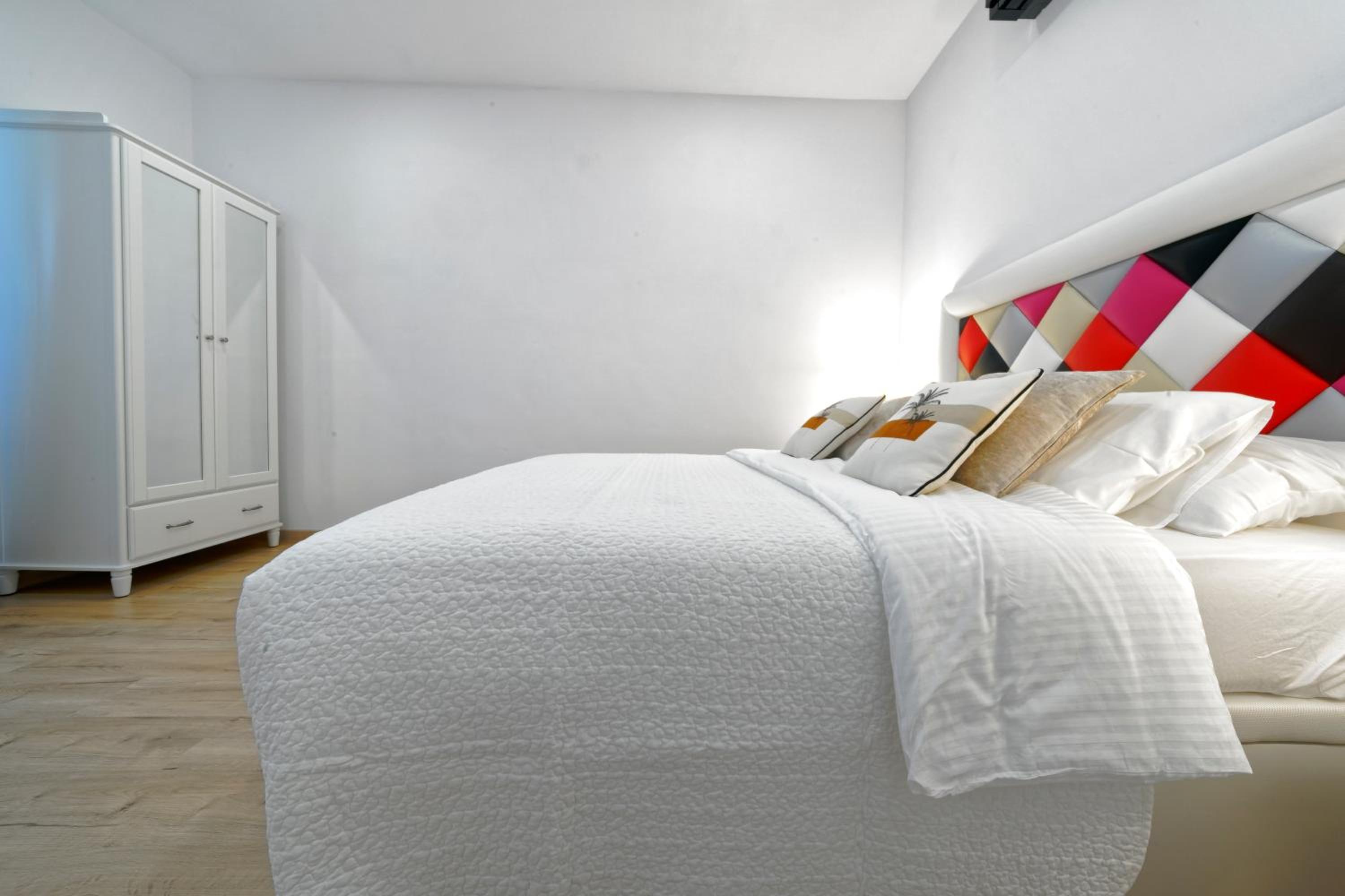 CASA VERDE Comfortable Air-Conditioned Modern Apartments