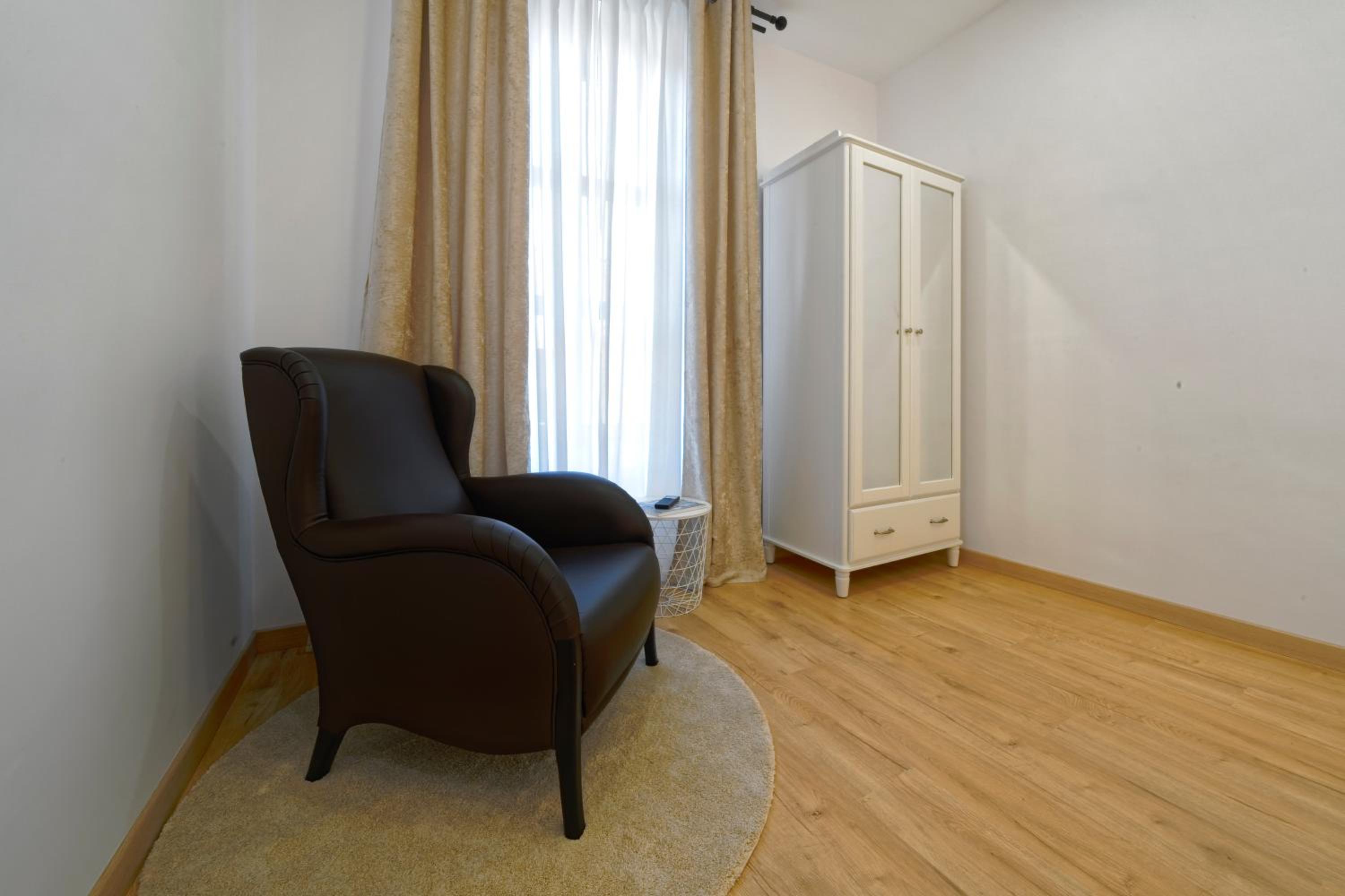 CASA VERDE Comfortable Air-Conditioned Modern Apartments