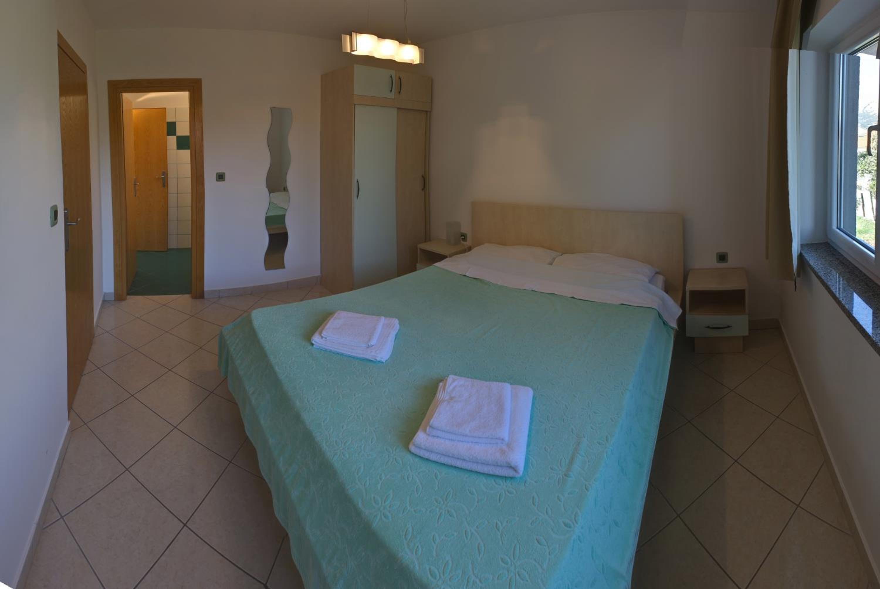 Photo 46