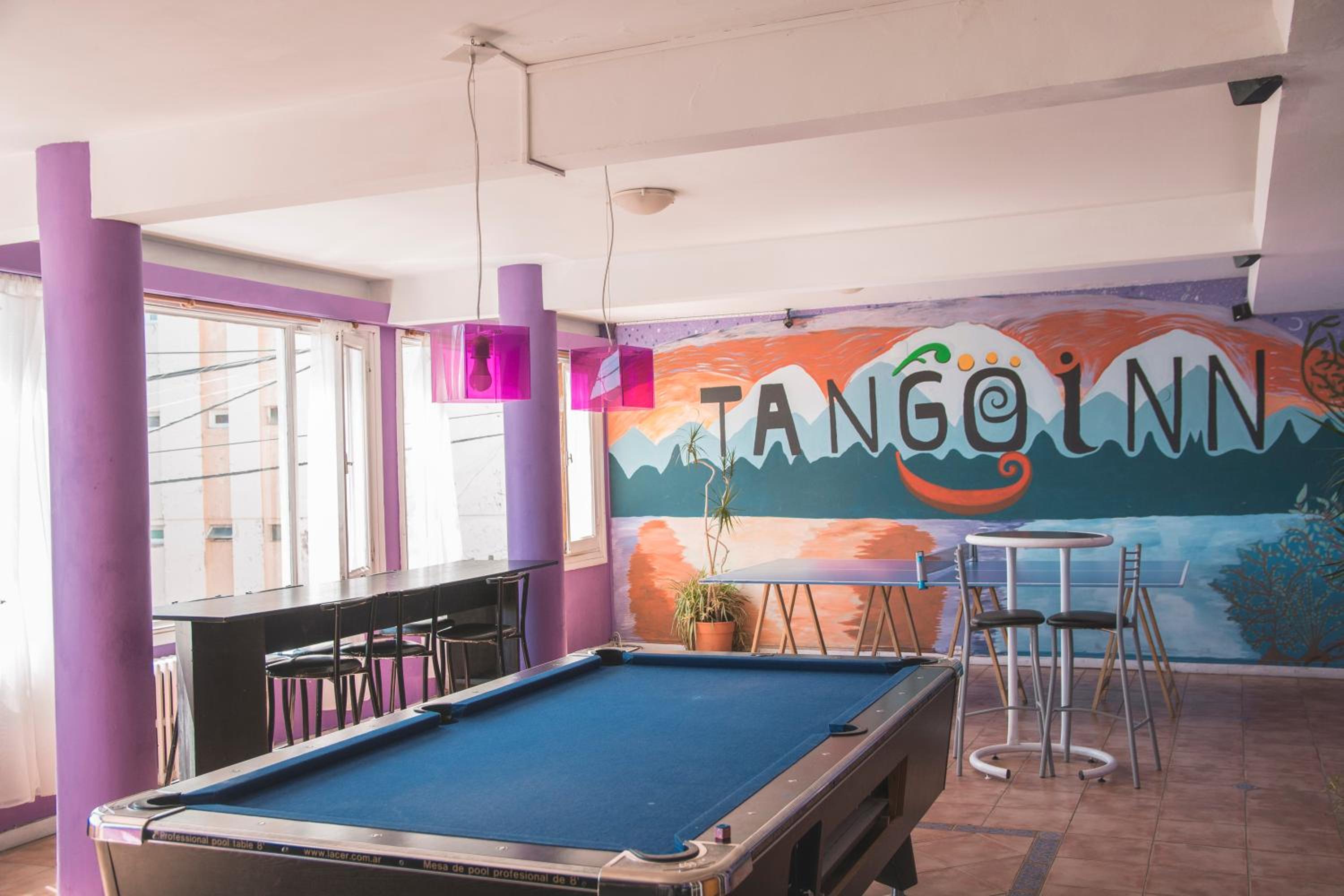 lounge