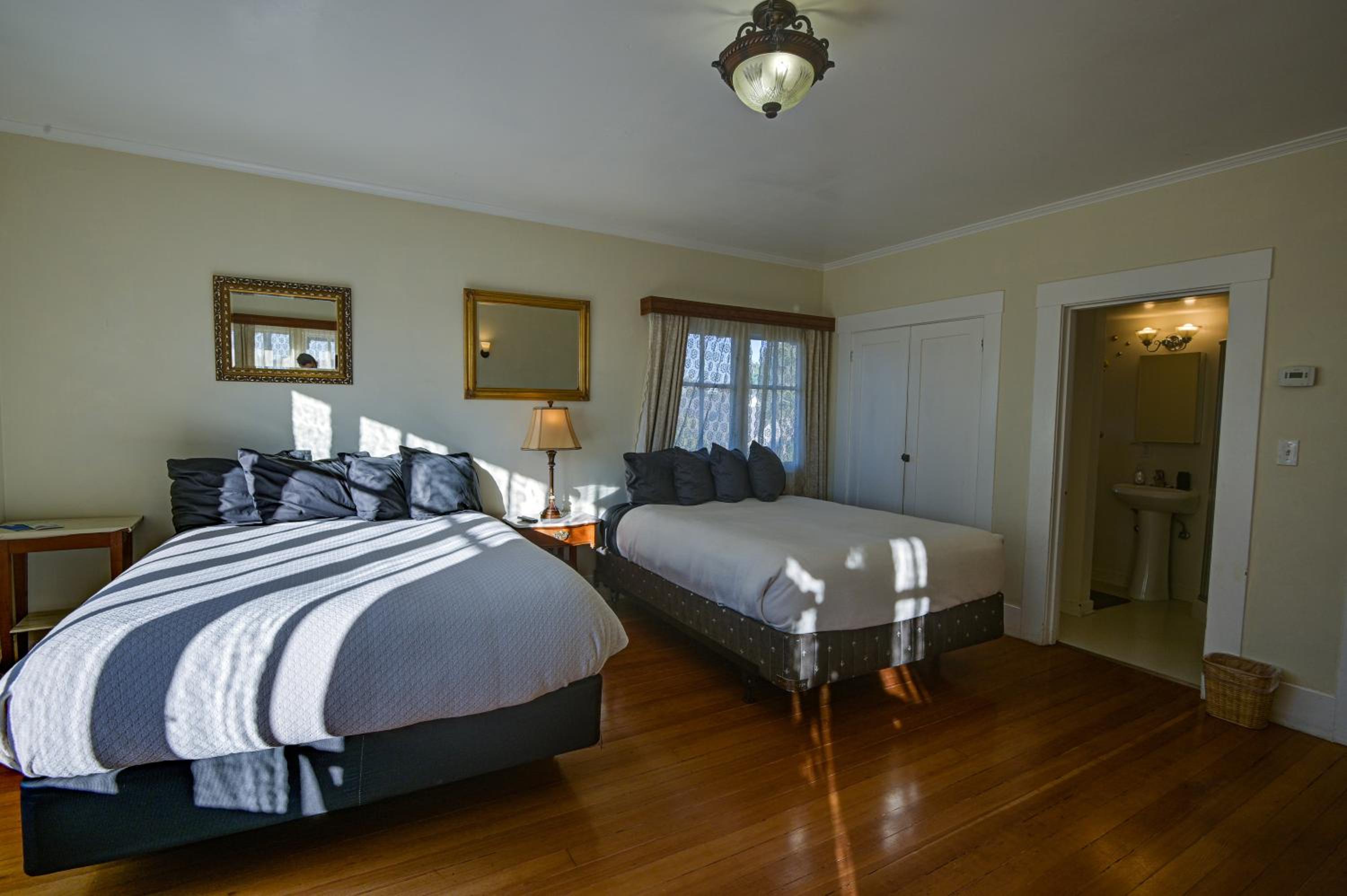 The Captains Quarters